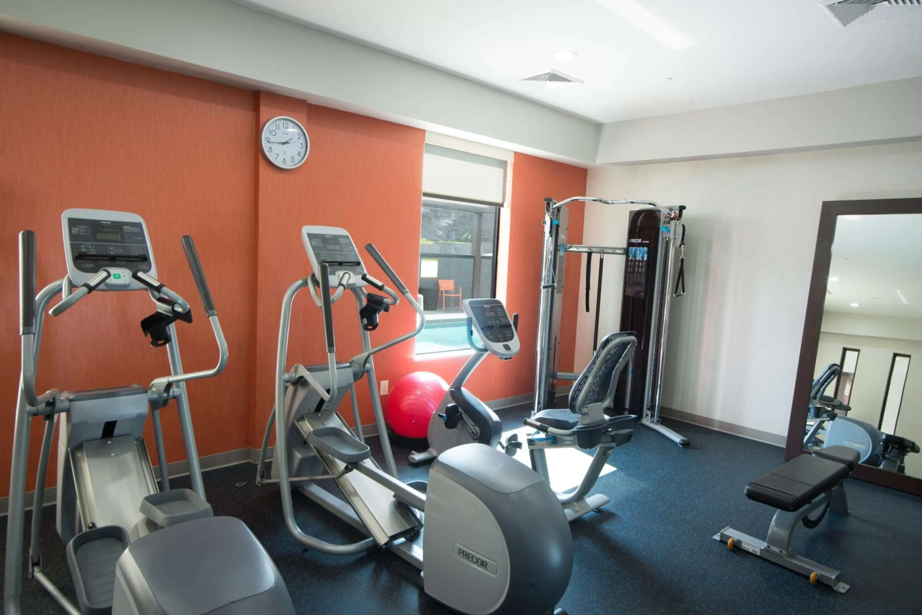 Fitness centre/facilities in Home2 Suites by Hilton Tulsa Hills