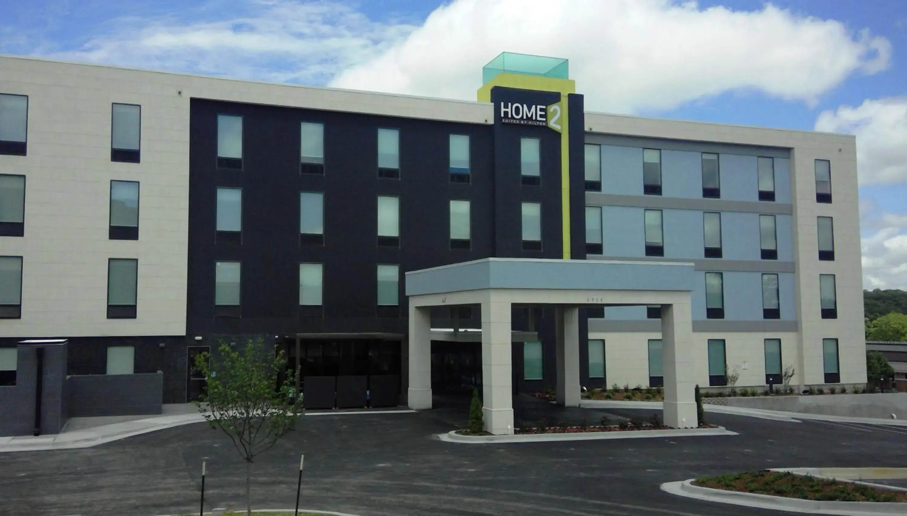 Property building in Home2 Suites by Hilton Tulsa Hills Property building in Home2 Suites by Hilton Tulsa Hills