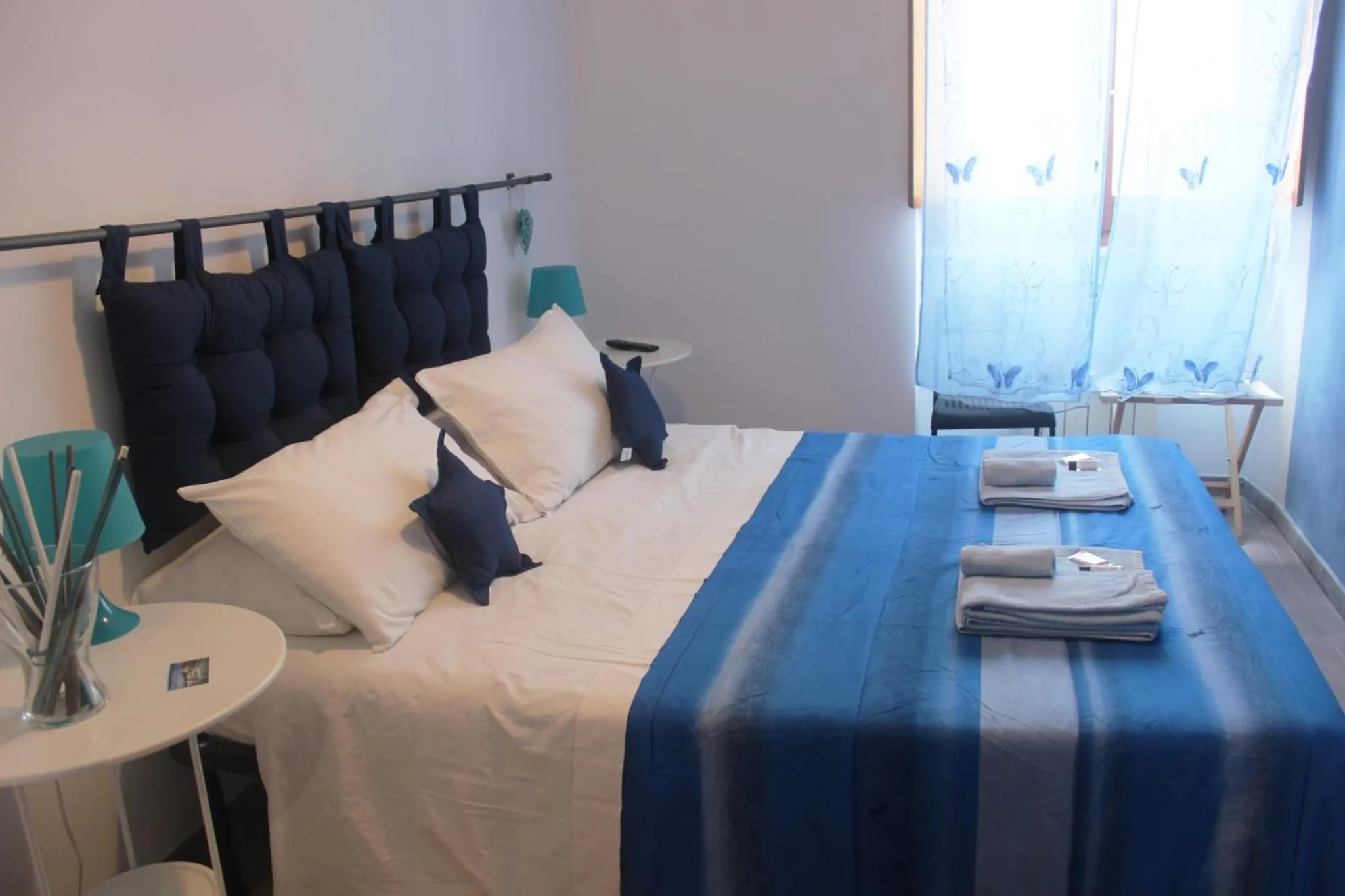 Bedroom, Bed in B&B Isolatiberina