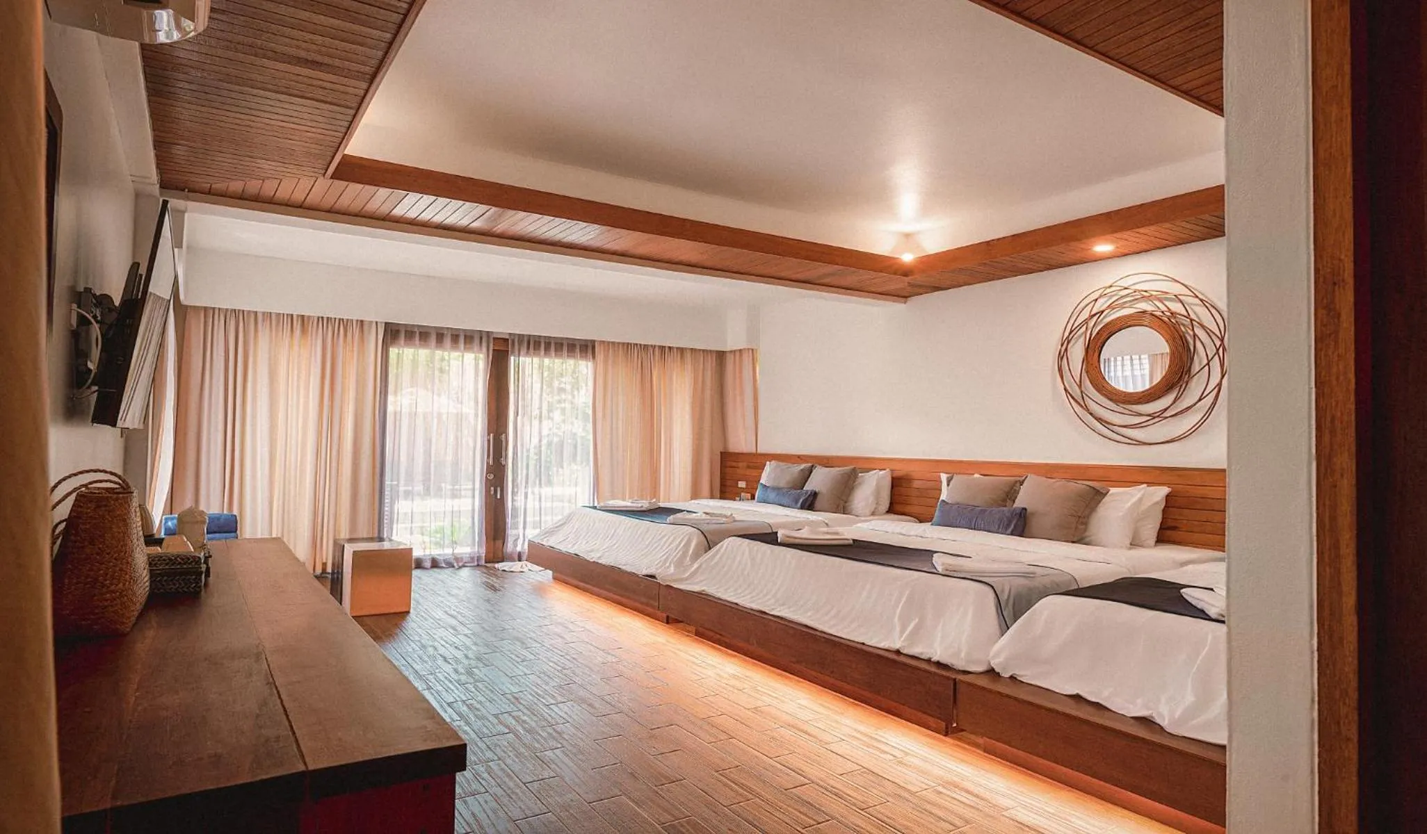 Bed in Sichon Cabana Beach Resort