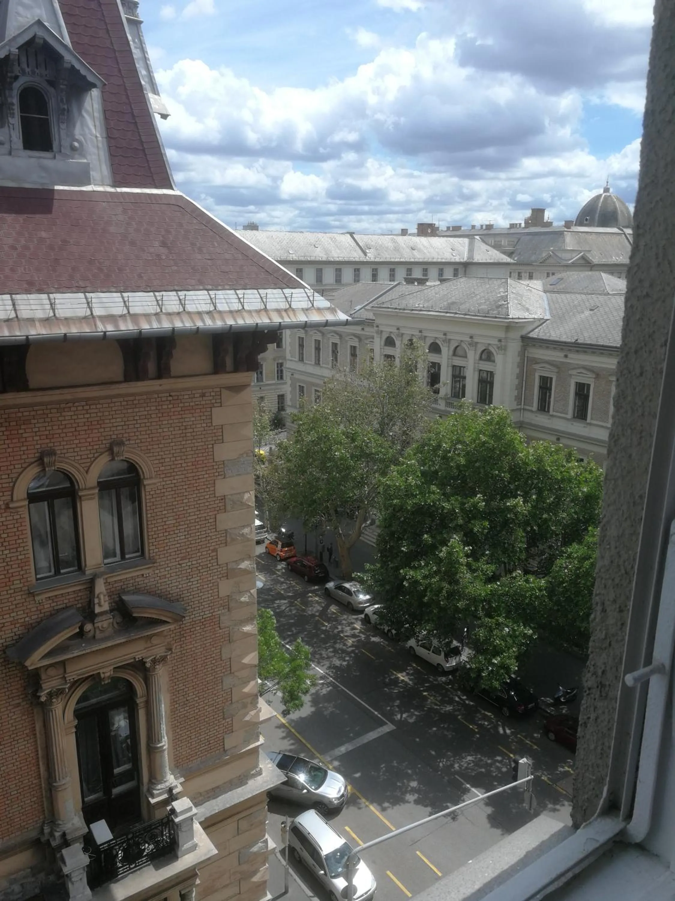 Next door Apartment