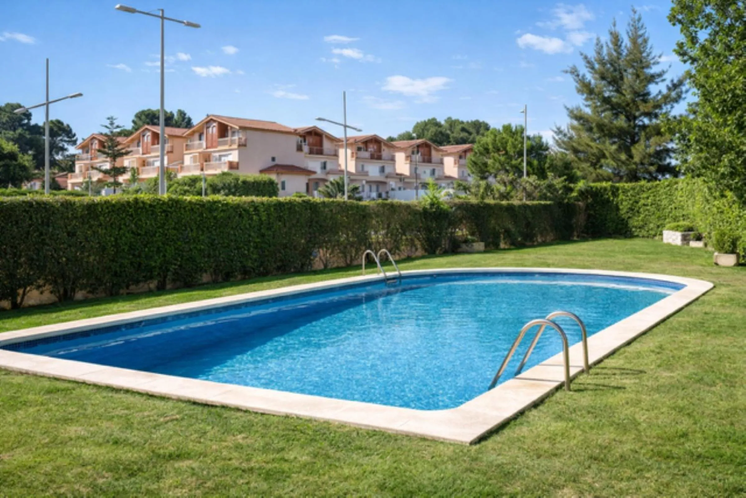 Swimming pool in Atico Duplex Coral