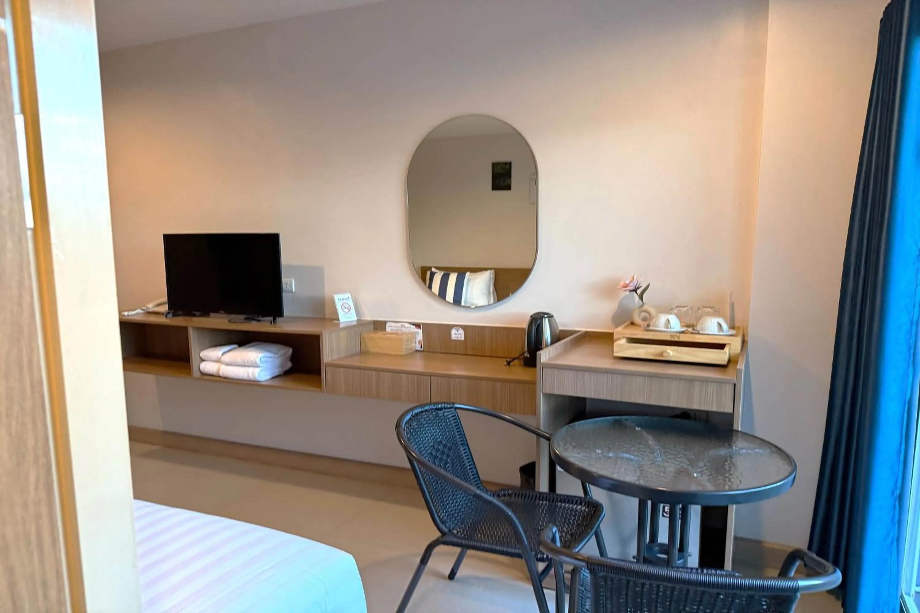 TV and multimedia in SKM Paradise Mae Sai