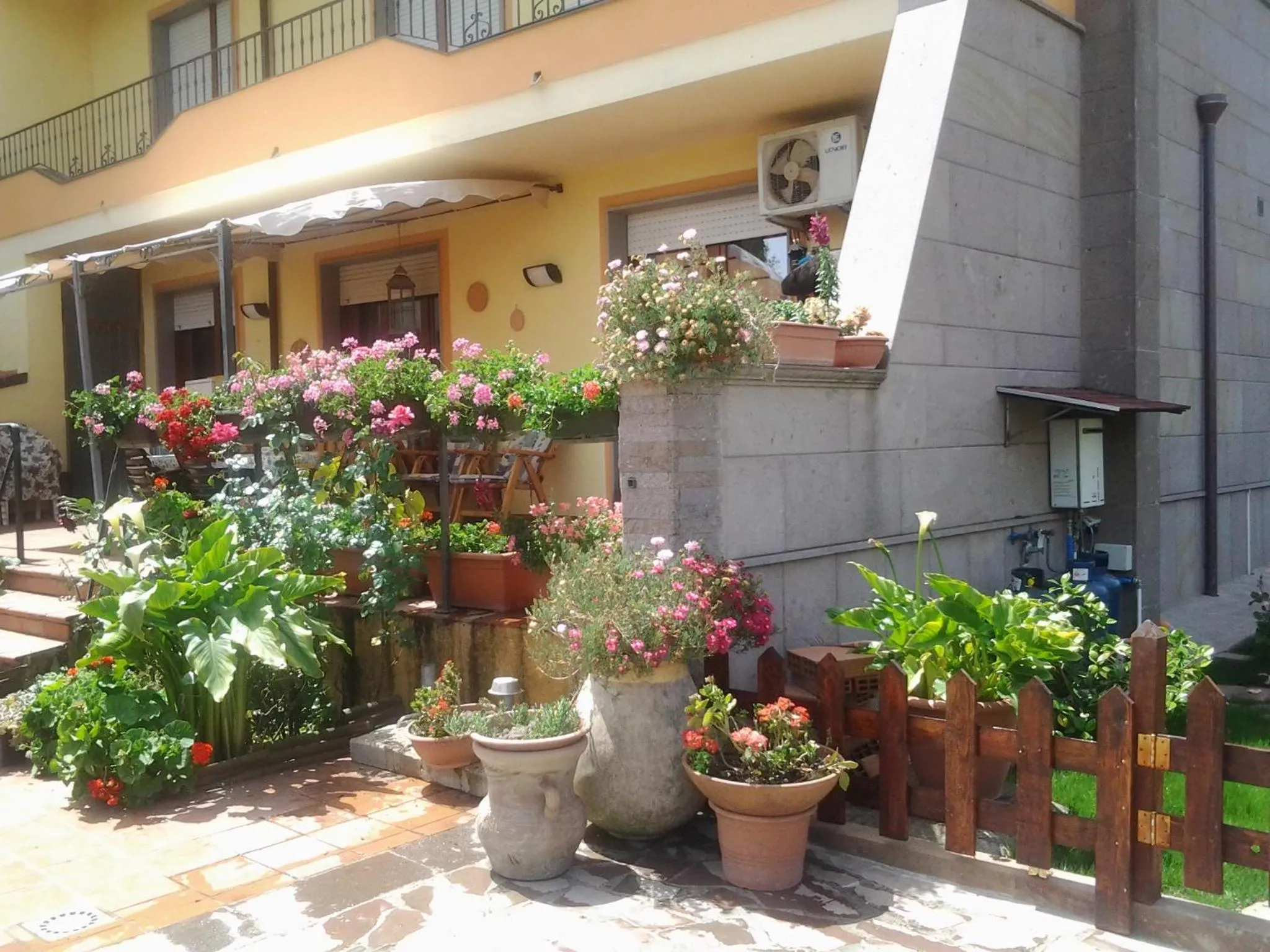 Property building in Sa Mariposa
