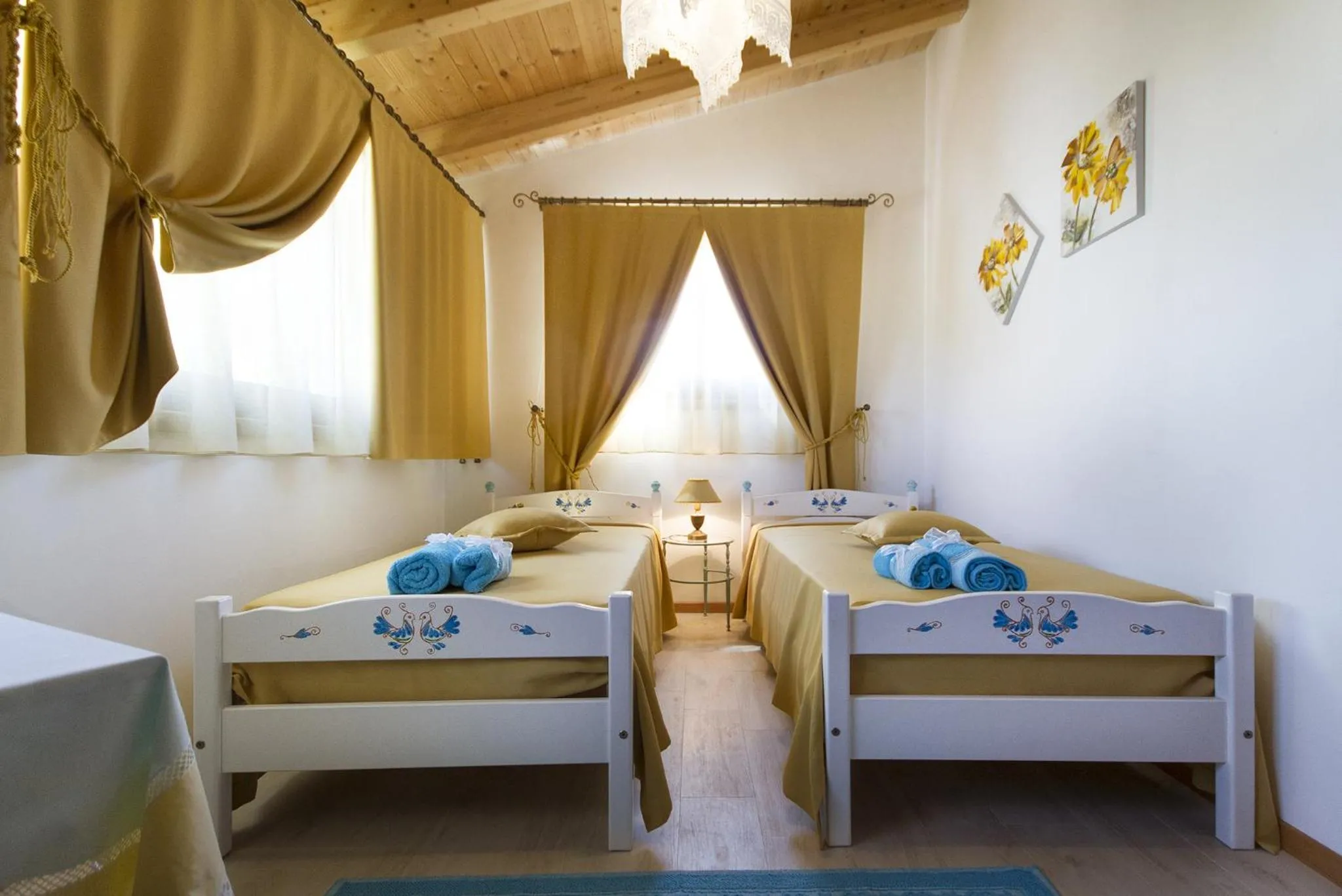 Photo of the whole room, Bed in Sa Mariposa