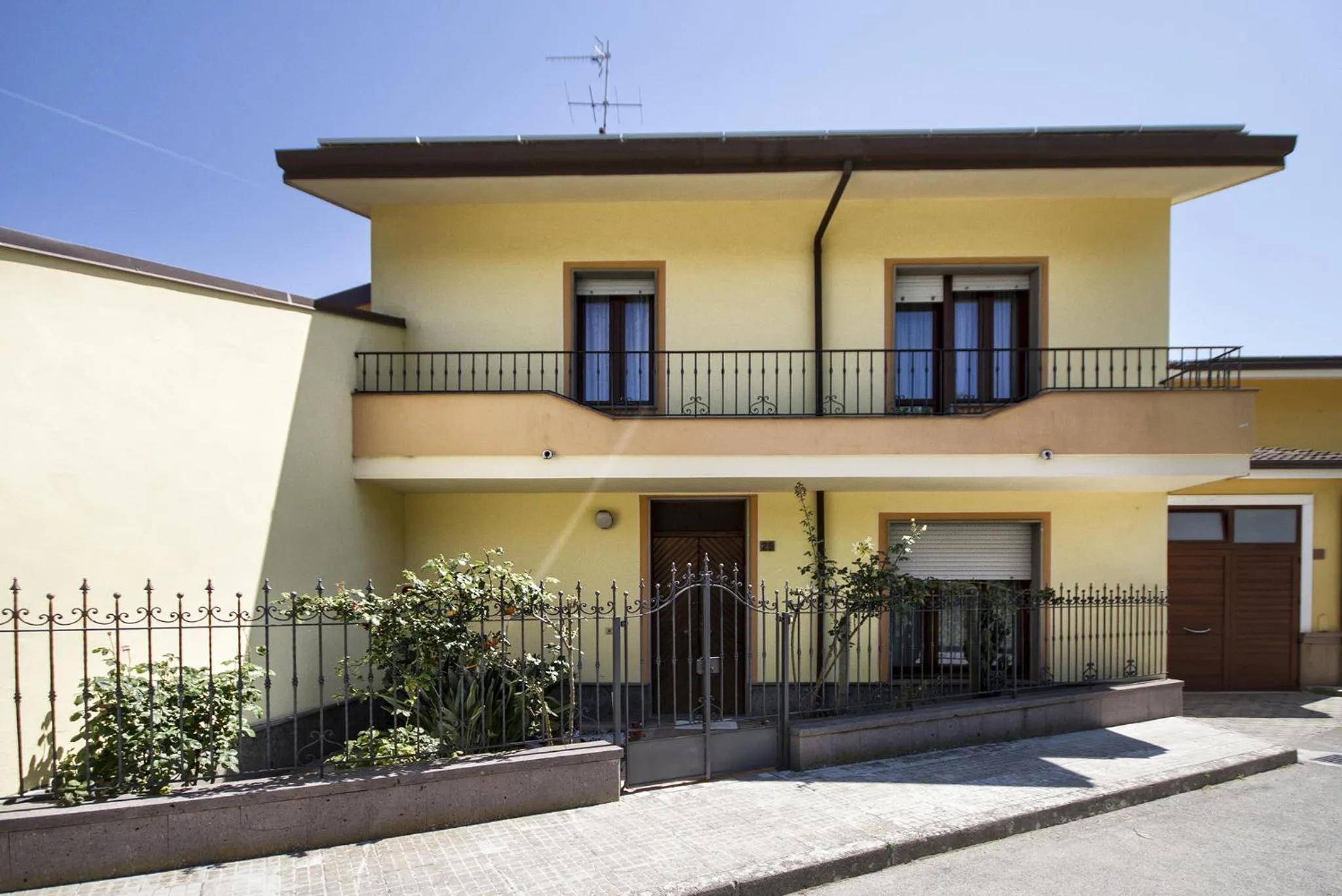Property building in Sa Mariposa