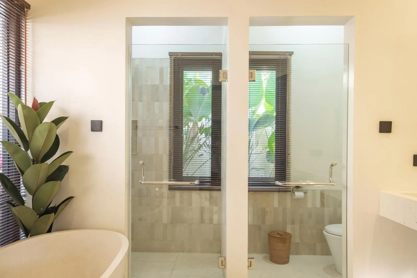 Bathroom in Madeira Casa Canggu, Bali