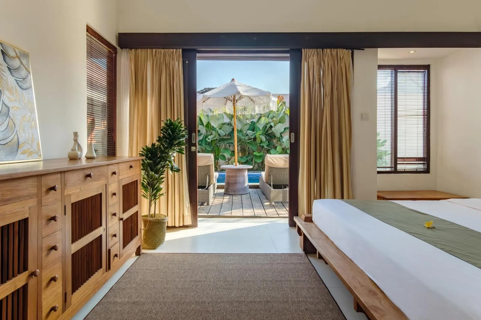 Bedroom, Bed in Madeira Casa Canggu, Bali