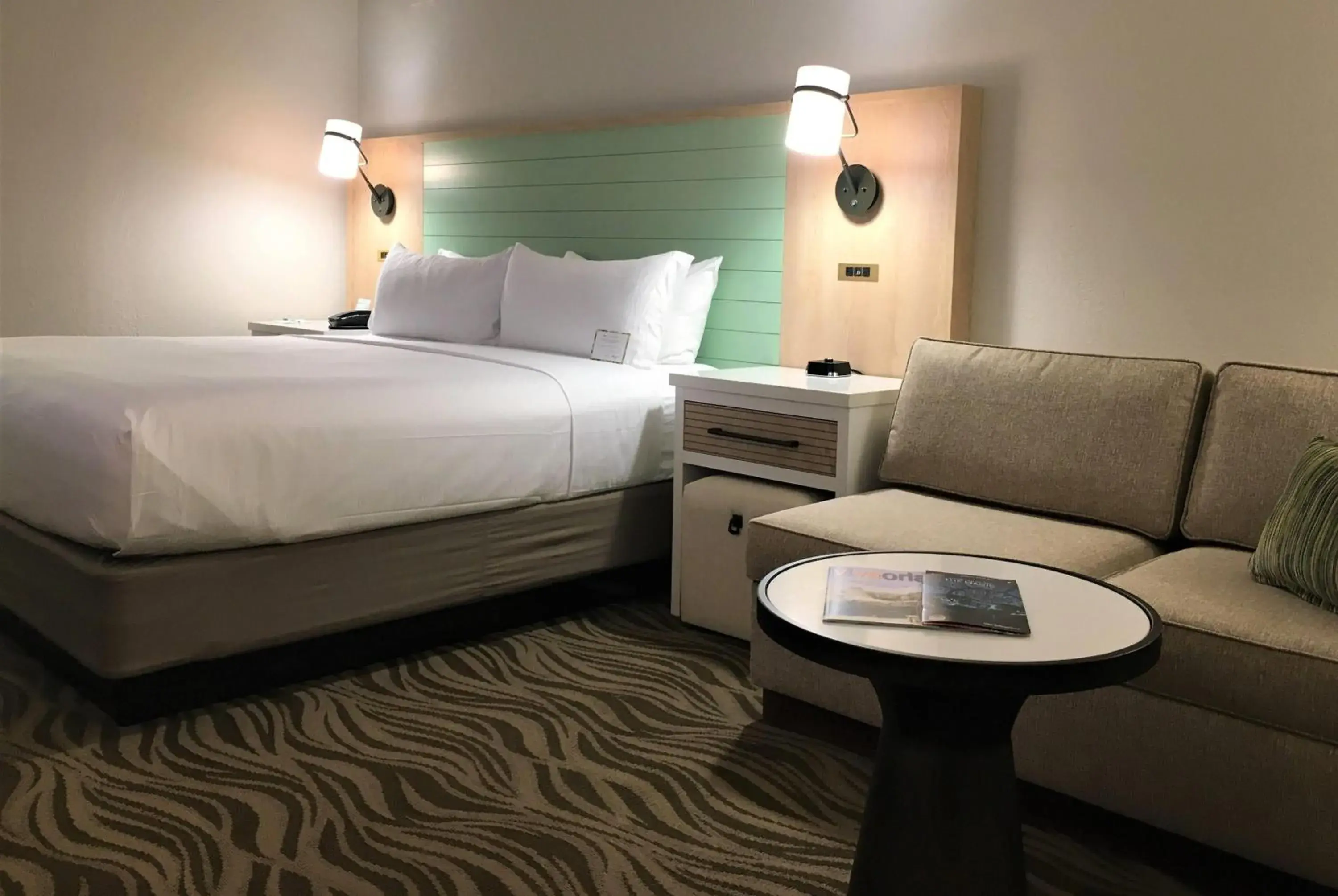 Photo of the whole room, Bed in Wyndham Garden Lake Buena Vista – Disney Springs® Area Photo of the whole room, Bed in Wyndham Garden Lake Buena Vista – Disney Springs® Area