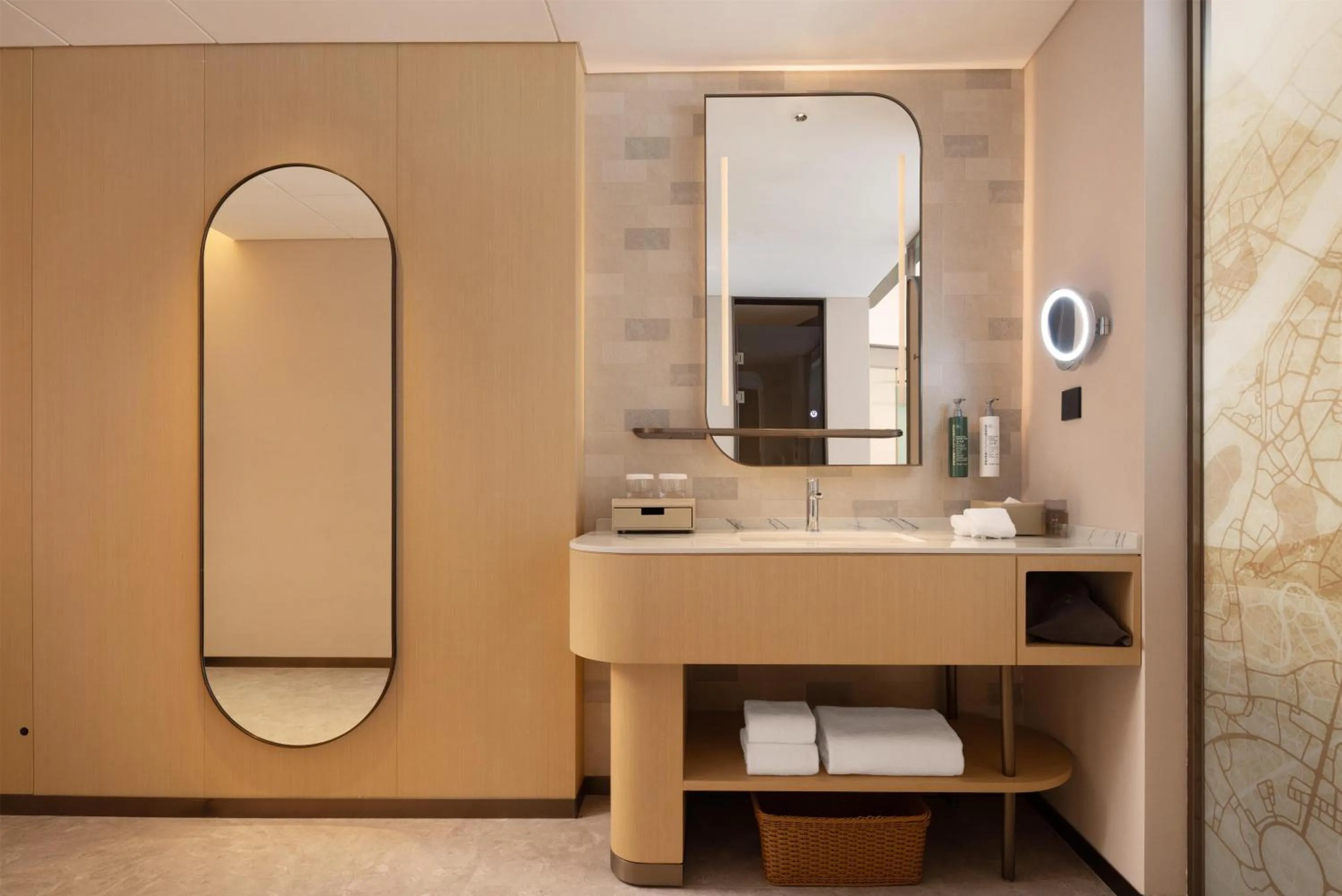 Bathroom in Hilton Garden Inn Xishuangbanna Gasa Airport