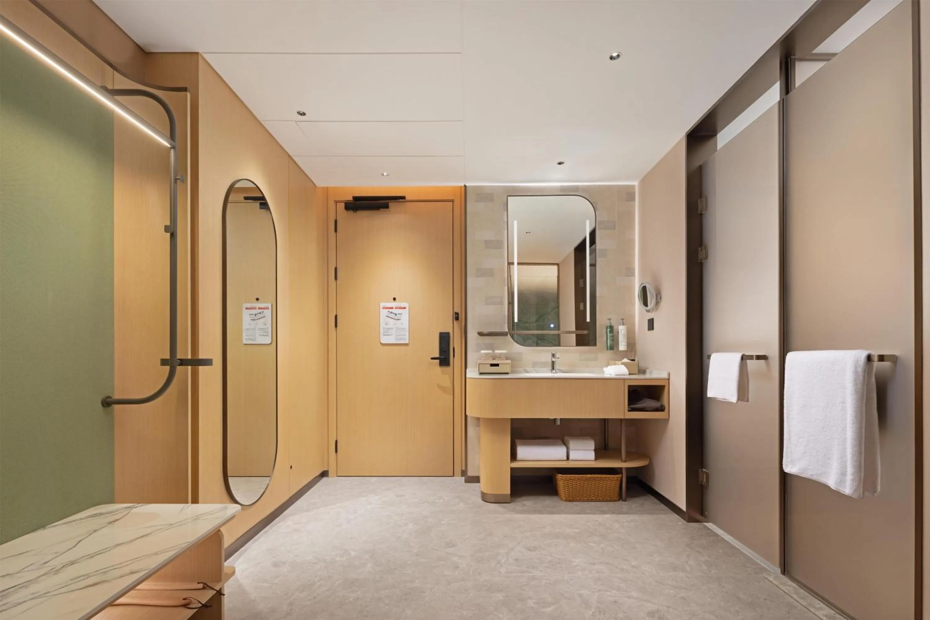 Bathroom in Hilton Garden Inn Xishuangbanna Gasa Airport