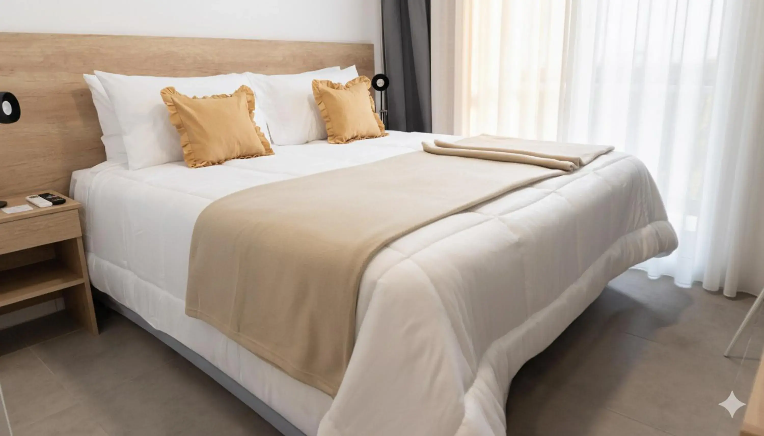 Superior Queen Room in RM Campana Hotel Superior Queen Room in RM Campana Hotel