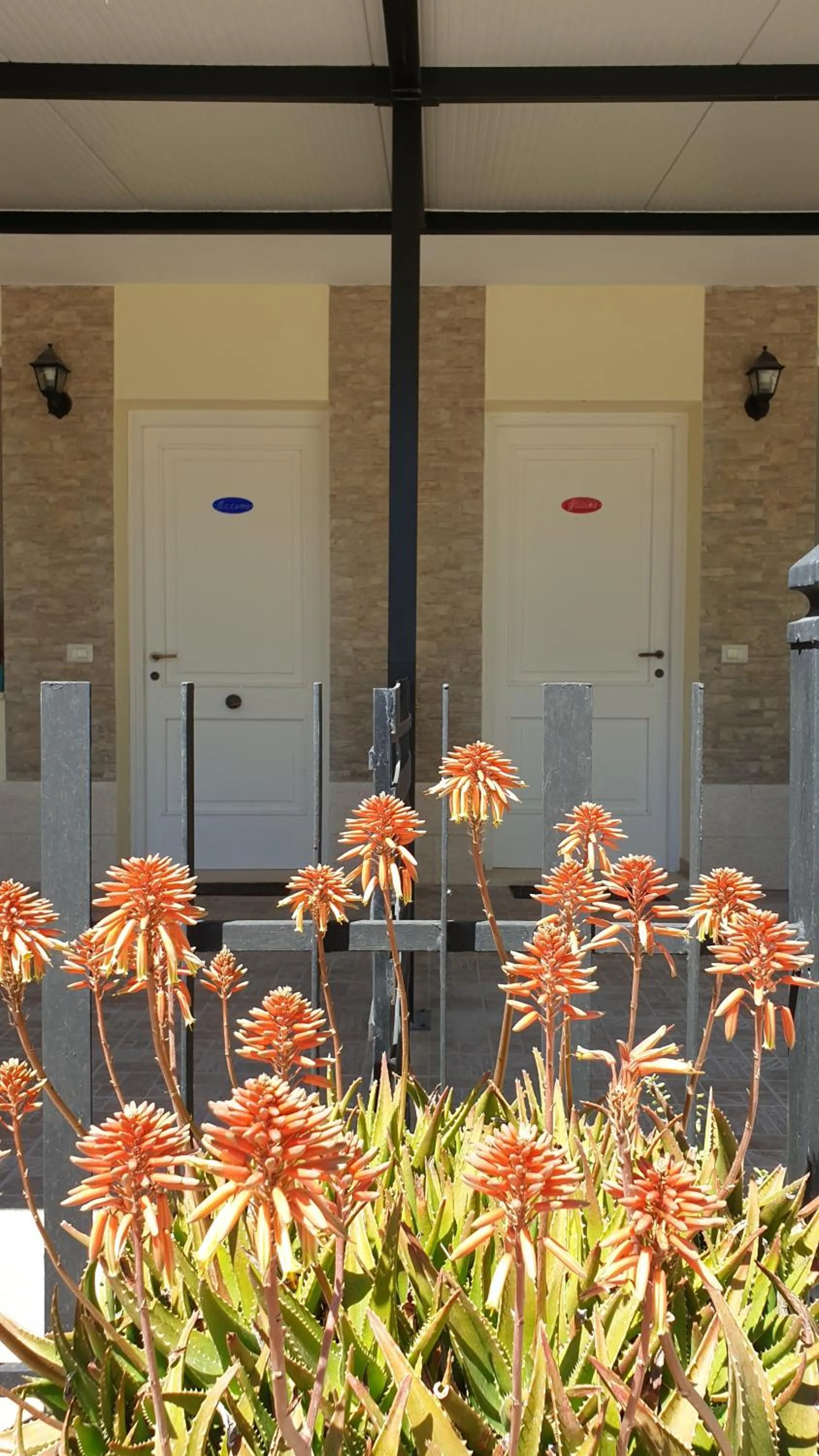 Facade/entrance in B&B Villa Romina