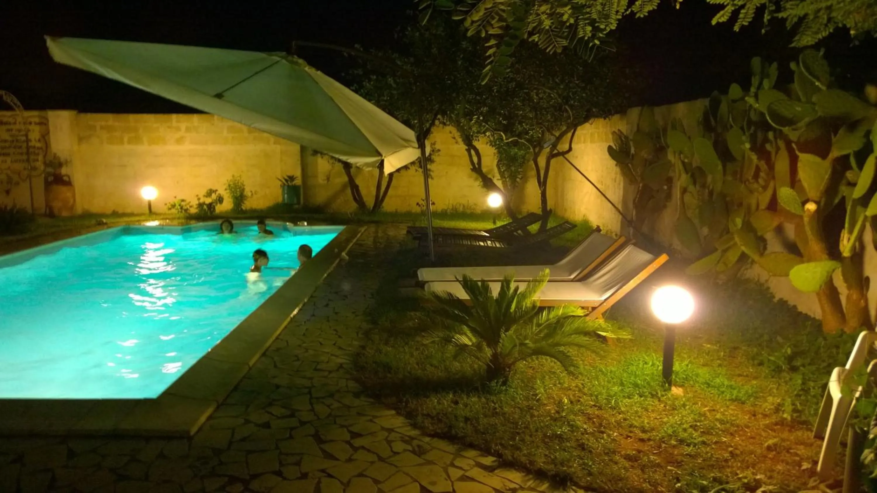 Night in B&B Villa Romina