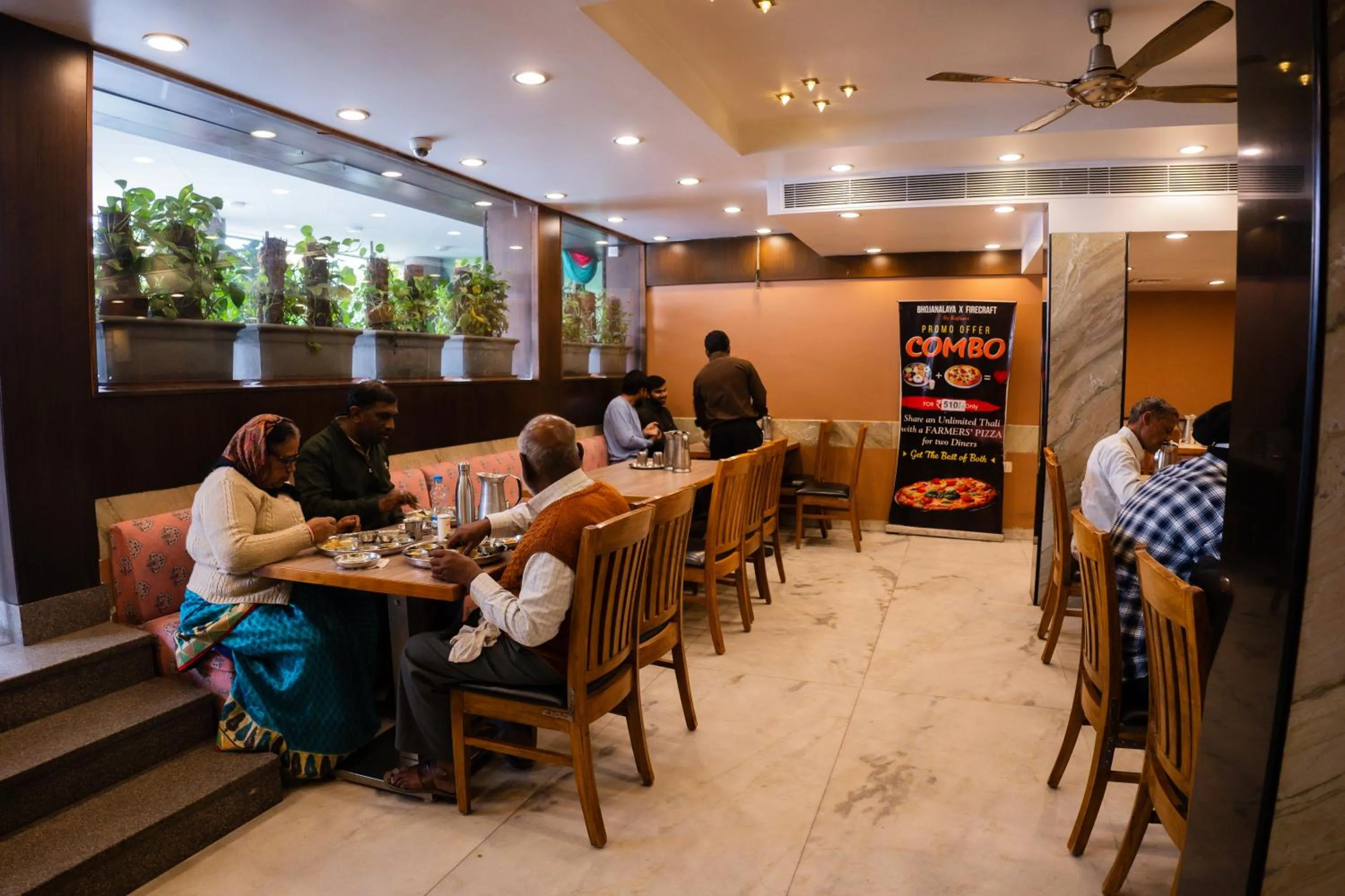 Jain's Hotel Rajhans