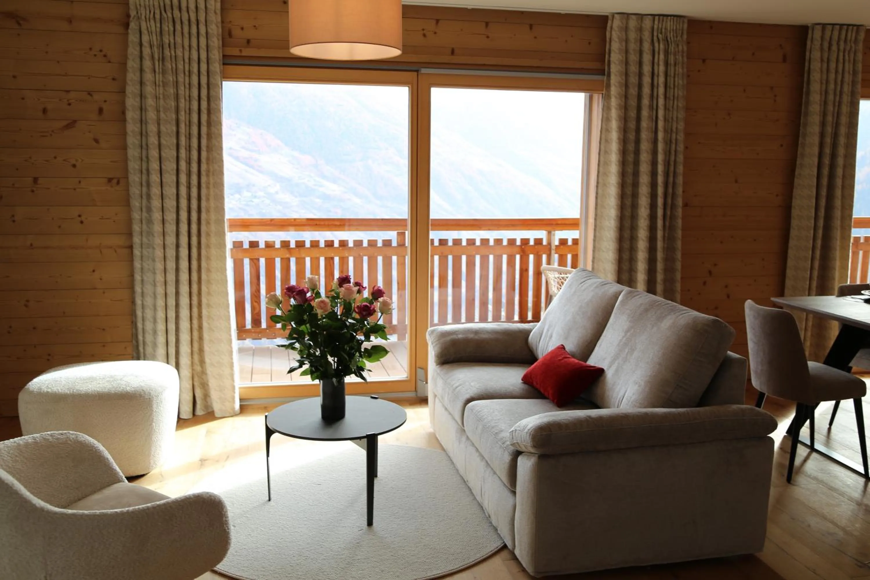 Living room in Dent Blanche Resort - TemptingPlaces Collection