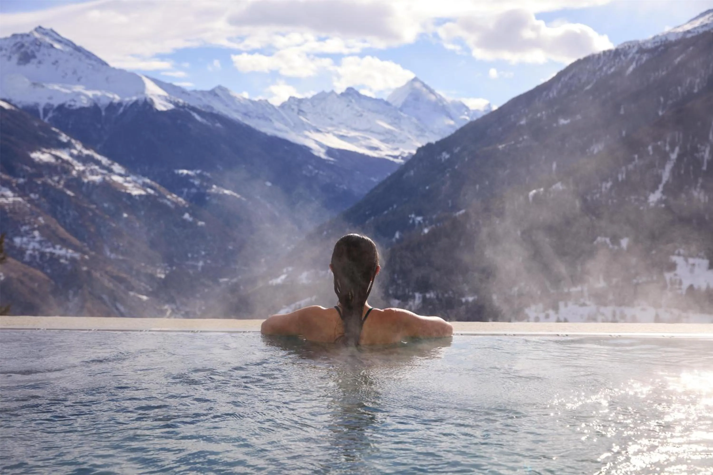 Pool view in Dent Blanche Resort - TemptingPlaces Collection