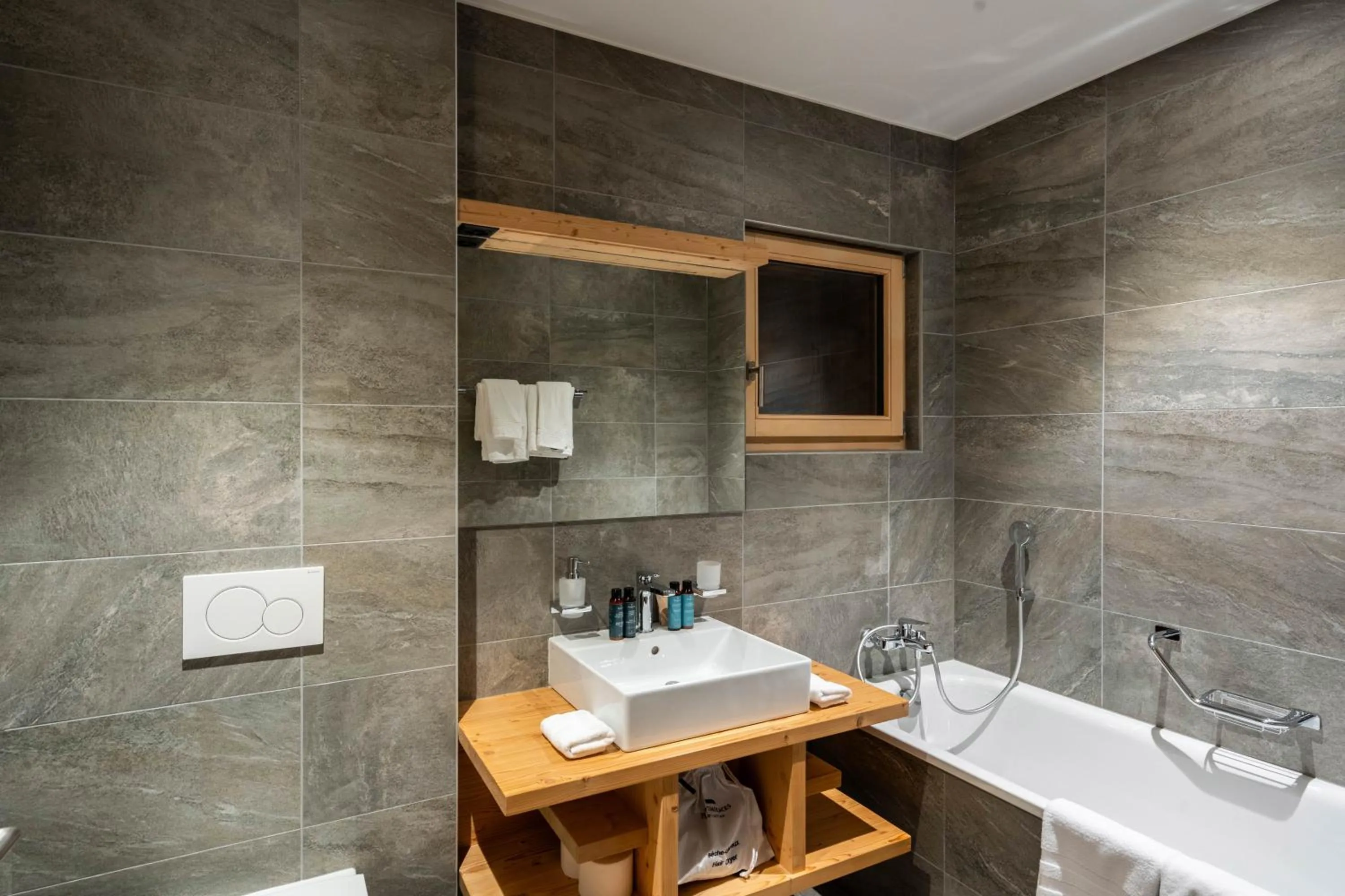 Bathroom in Dent Blanche Resort - TemptingPlaces Collection