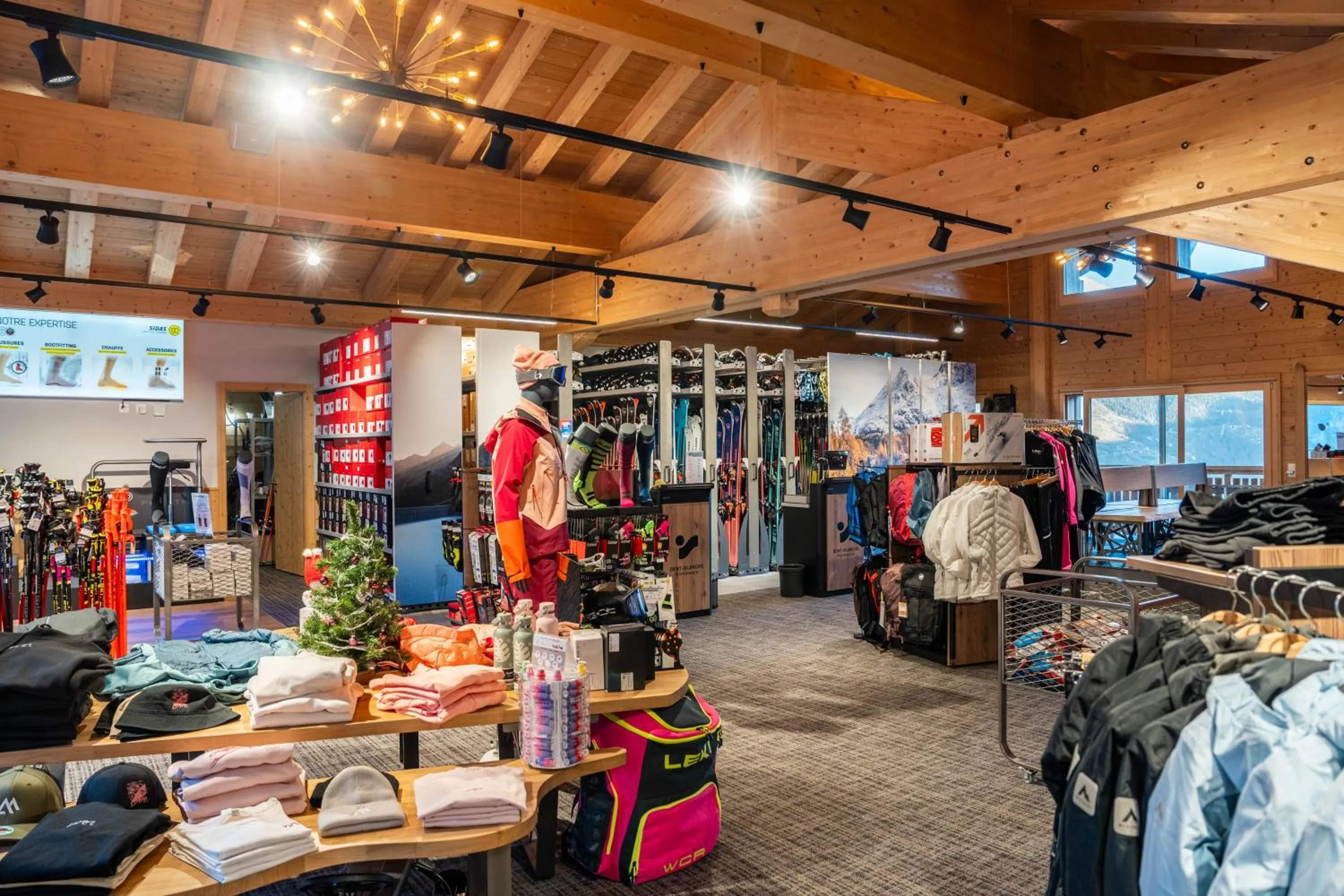 On-site shops in Dent Blanche Resort - TemptingPlaces Collection