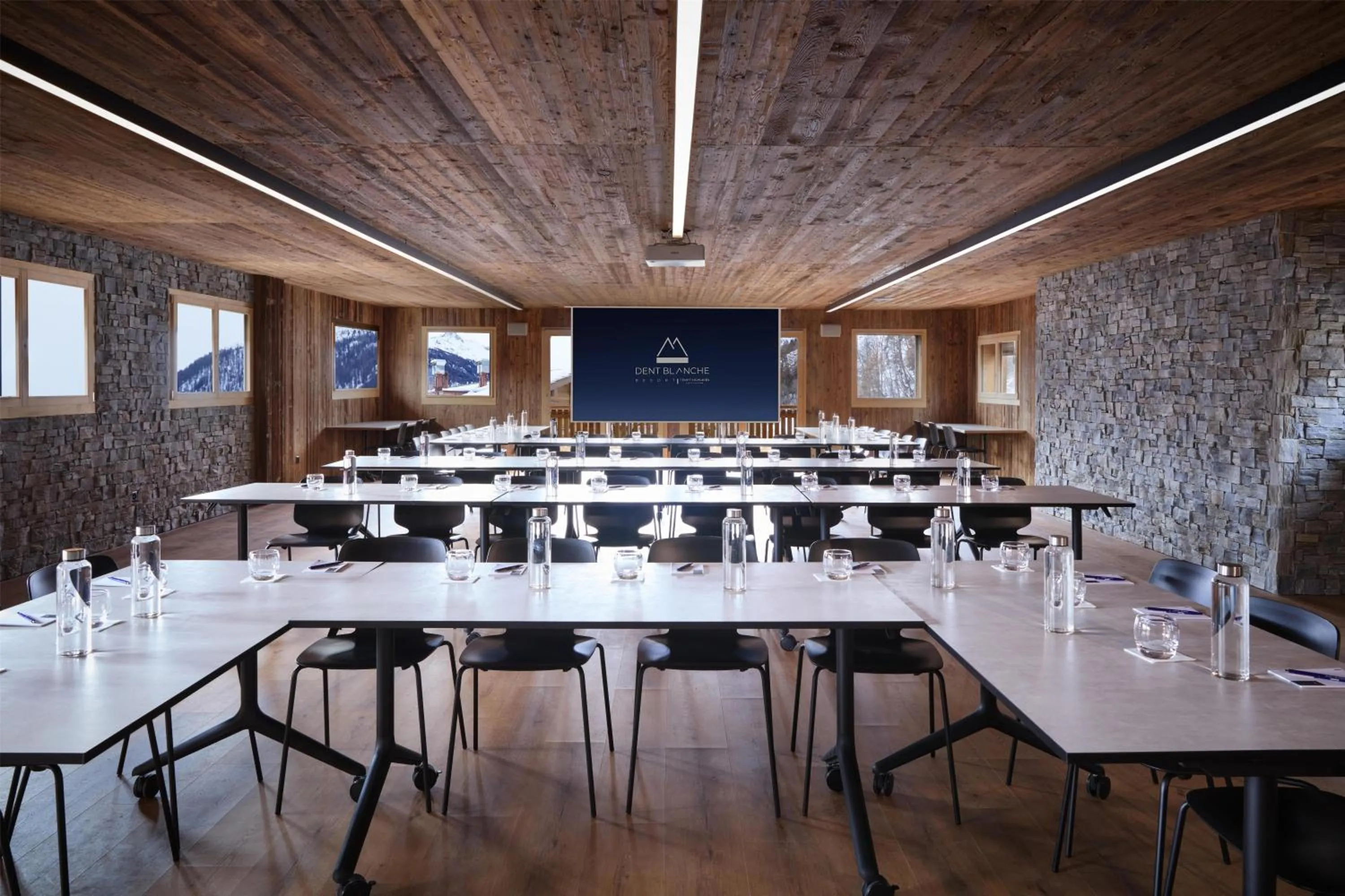 Meeting/conference room in Dent Blanche Resort - TemptingPlaces Collection