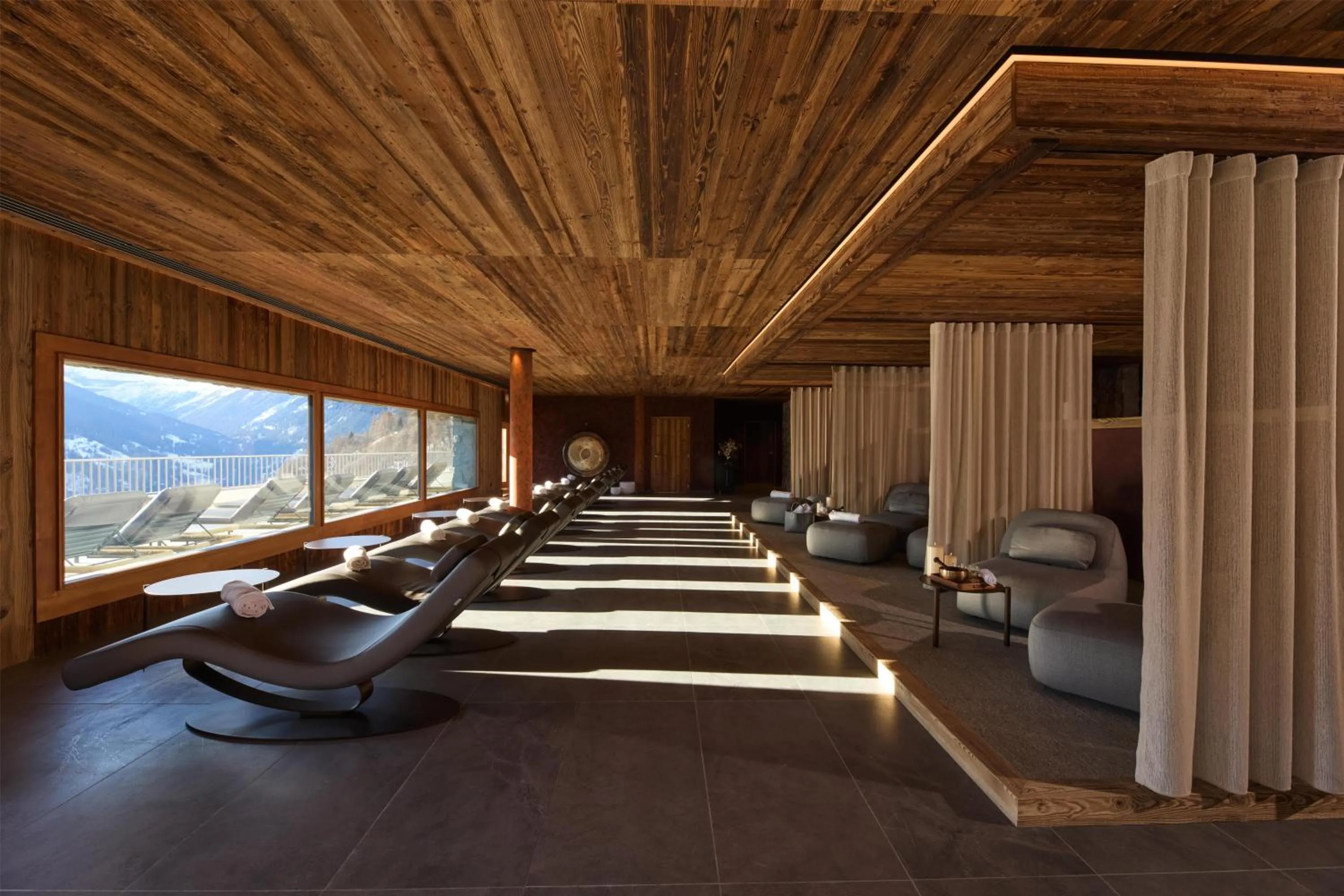 Spa and wellness centre/facilities in Dent Blanche Resort - TemptingPlaces Collection