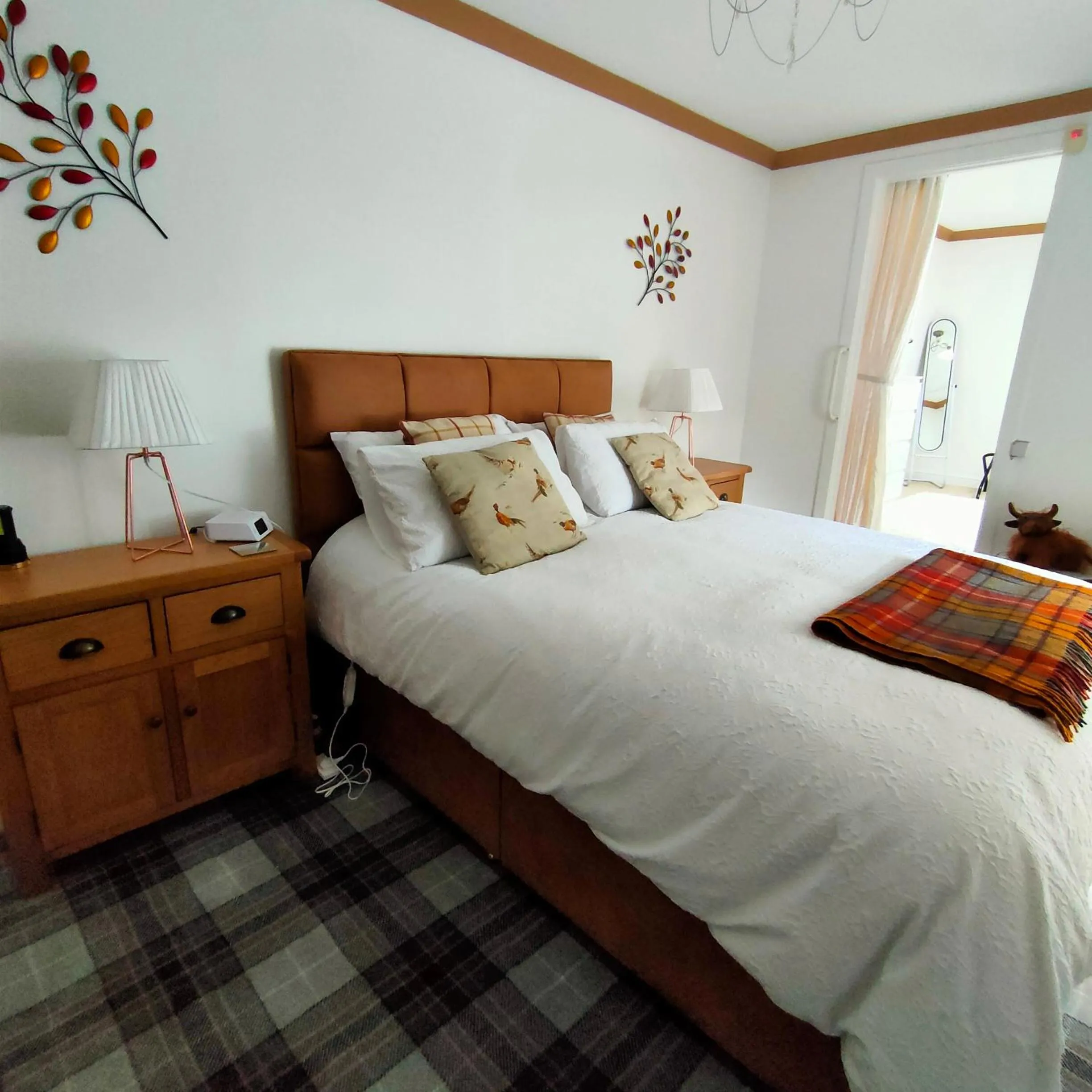 Bedroom, Bed in The Old Smiddy Cottage and Apartment