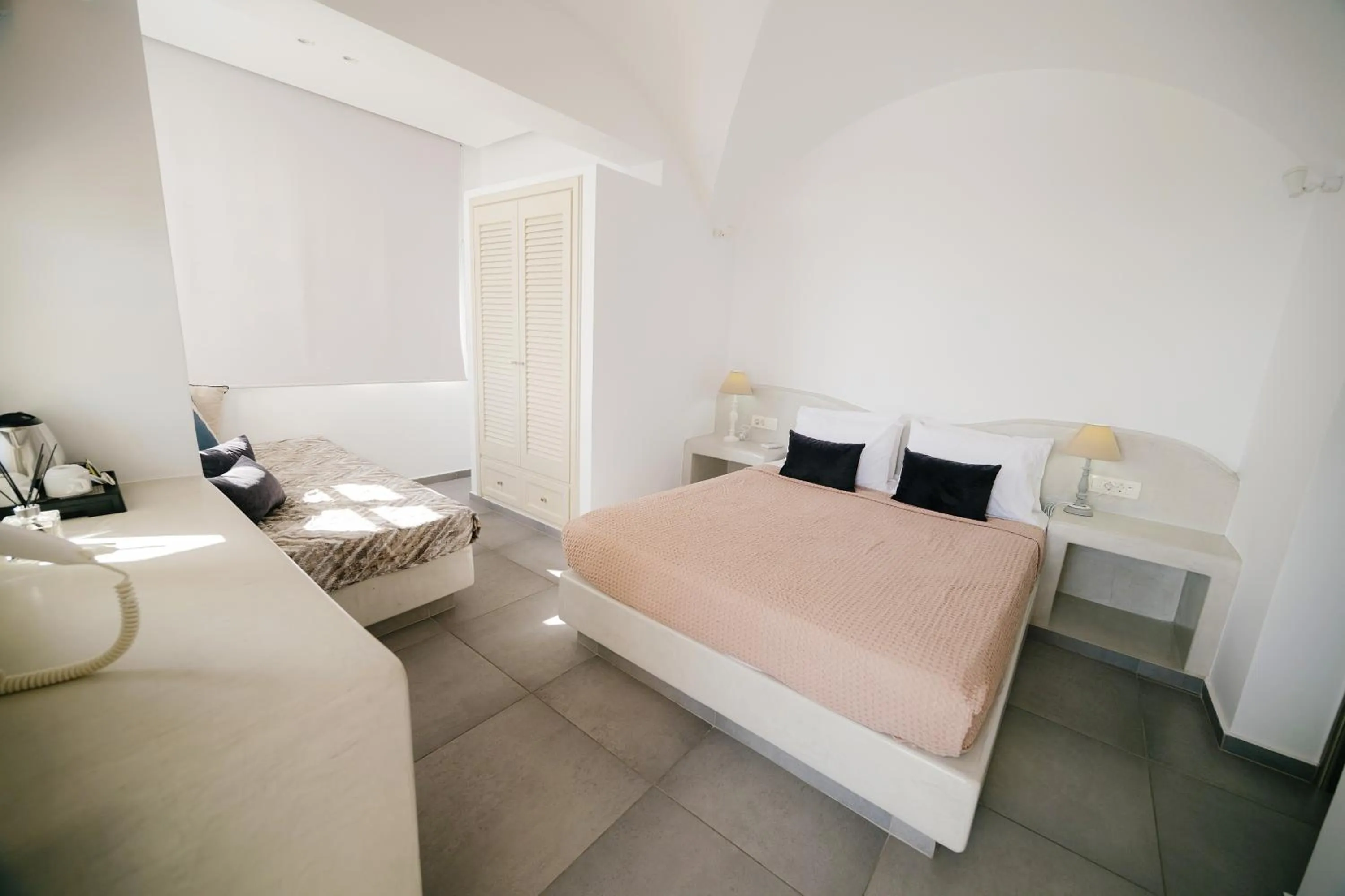 Bedroom, Bed in my life suites