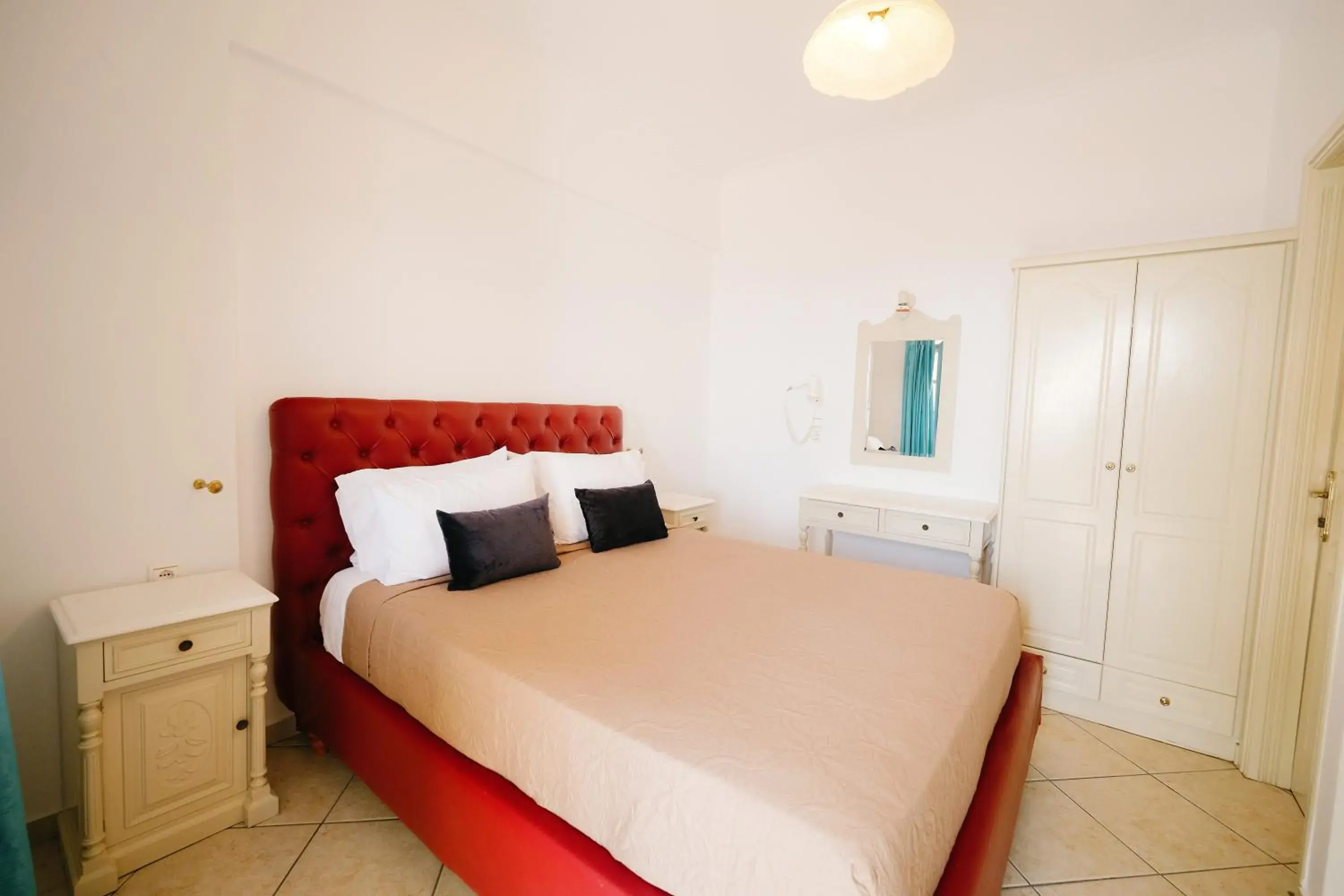 Deluxe Double or Twin Room in my life suites Deluxe Double or Twin Room in my life suites