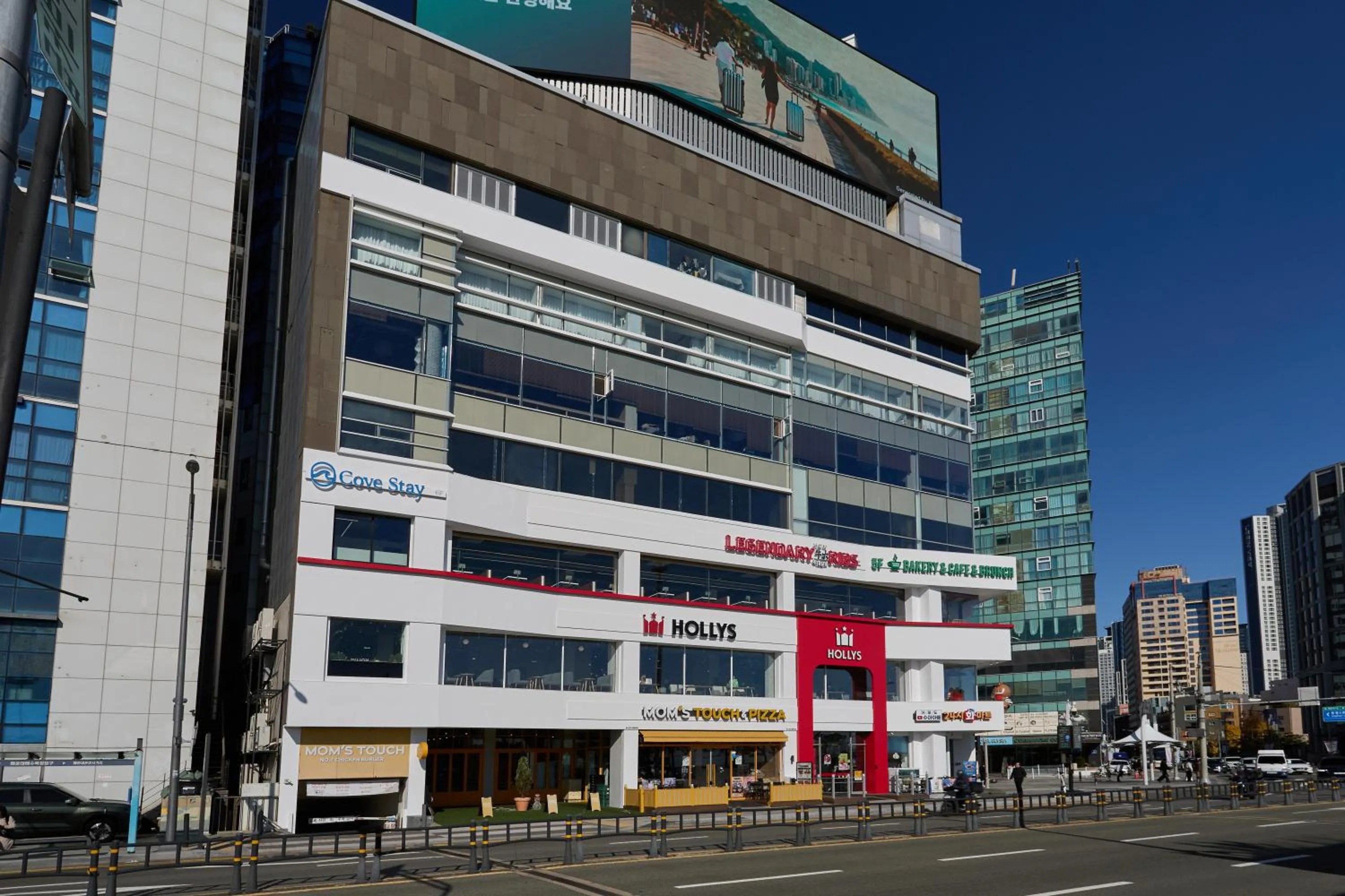 Property building in Cove Stay Haeundae