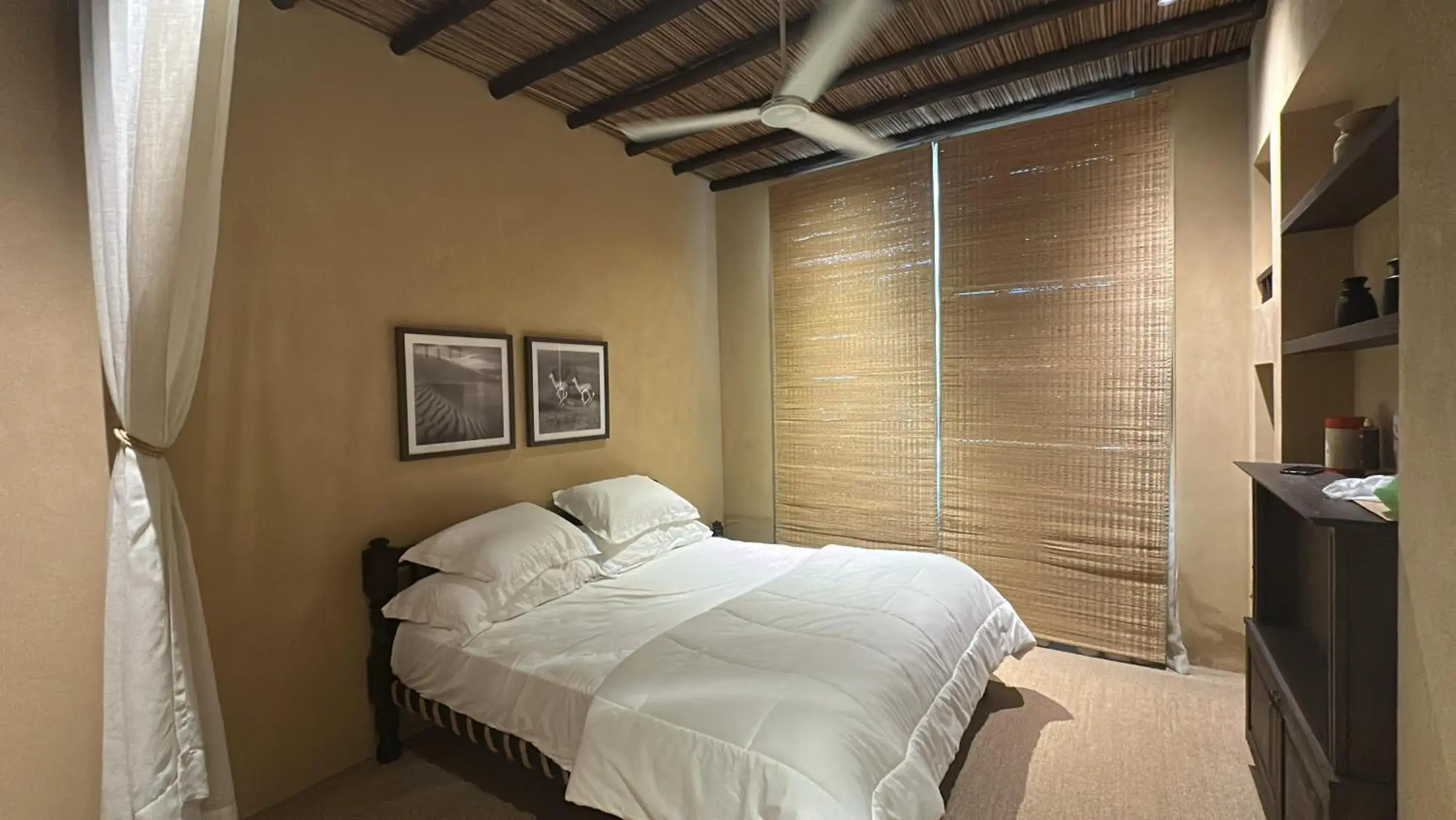 Two-Bedroom Deluxe Apartment in The Luxe Retreat Hotel Apartments Two-Bedroom Deluxe Apartment in The Luxe Retreat Hotel Apartments