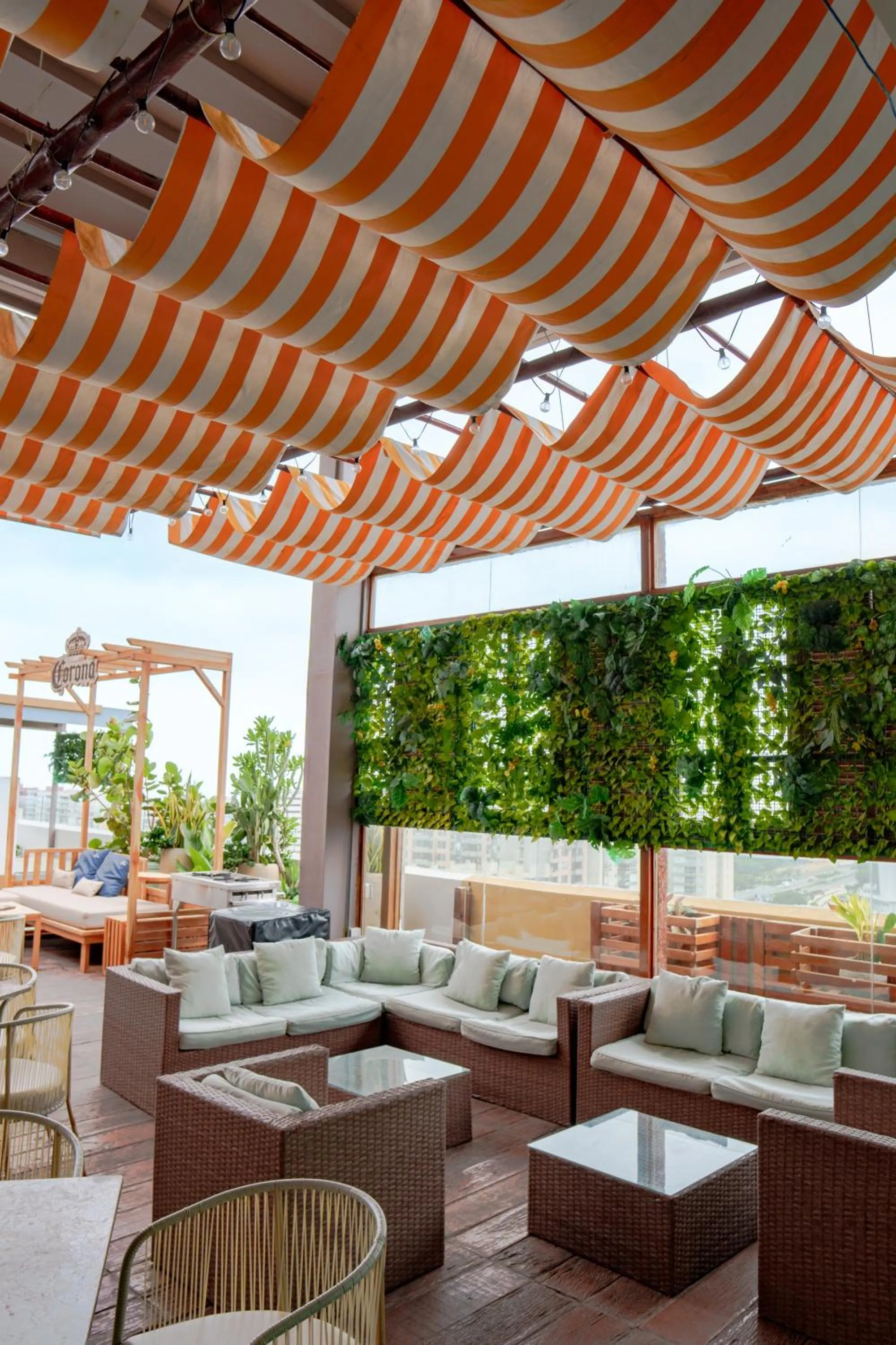 Property building in Sky Collection Lifestyle Hotel & Suites Barranquilla