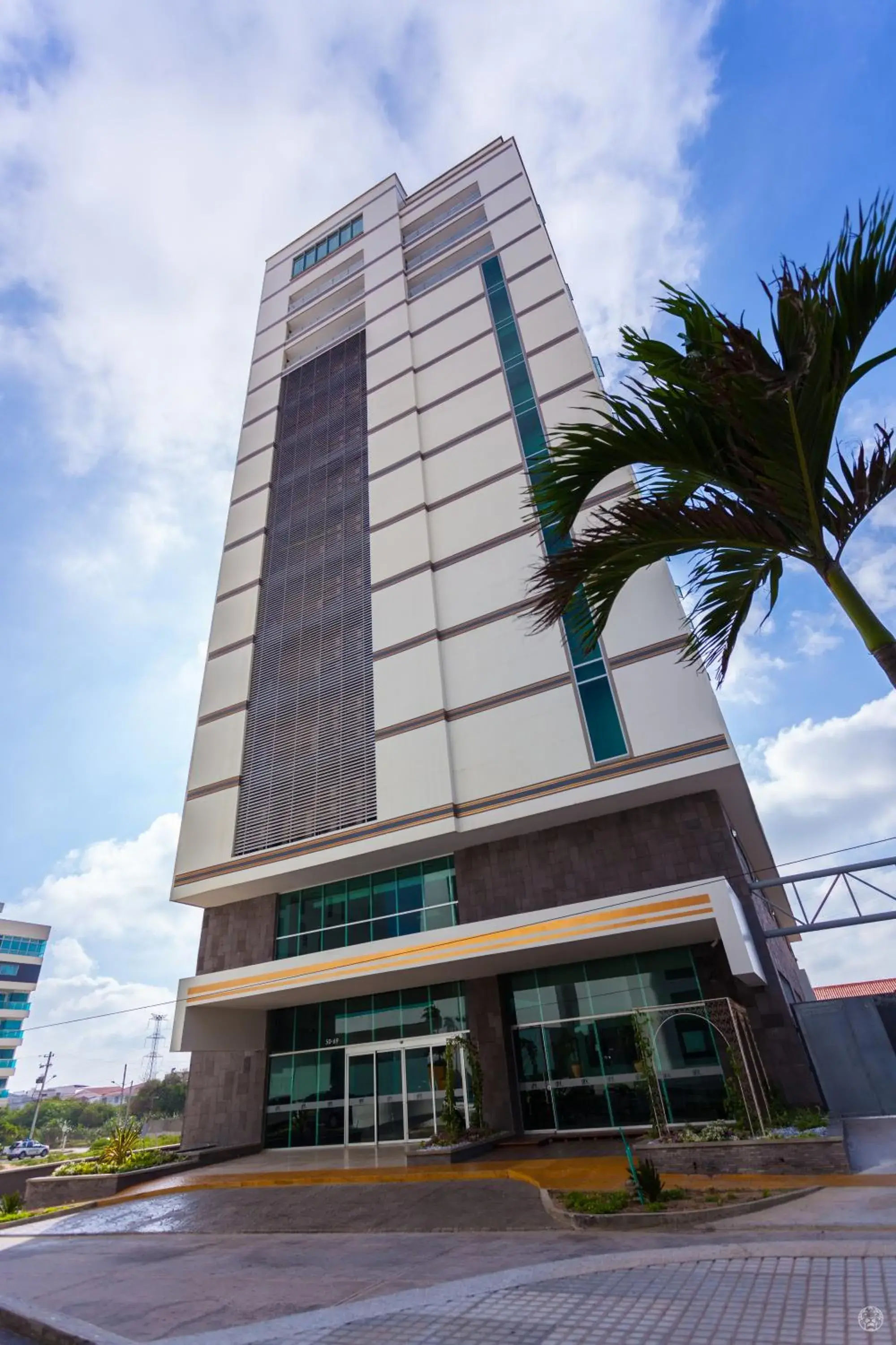 Property building in Sky Collection Lifestyle Hotel & Suites Barranquilla Property building in Sky Collection Lifestyle Hotel & Suites Barranquilla