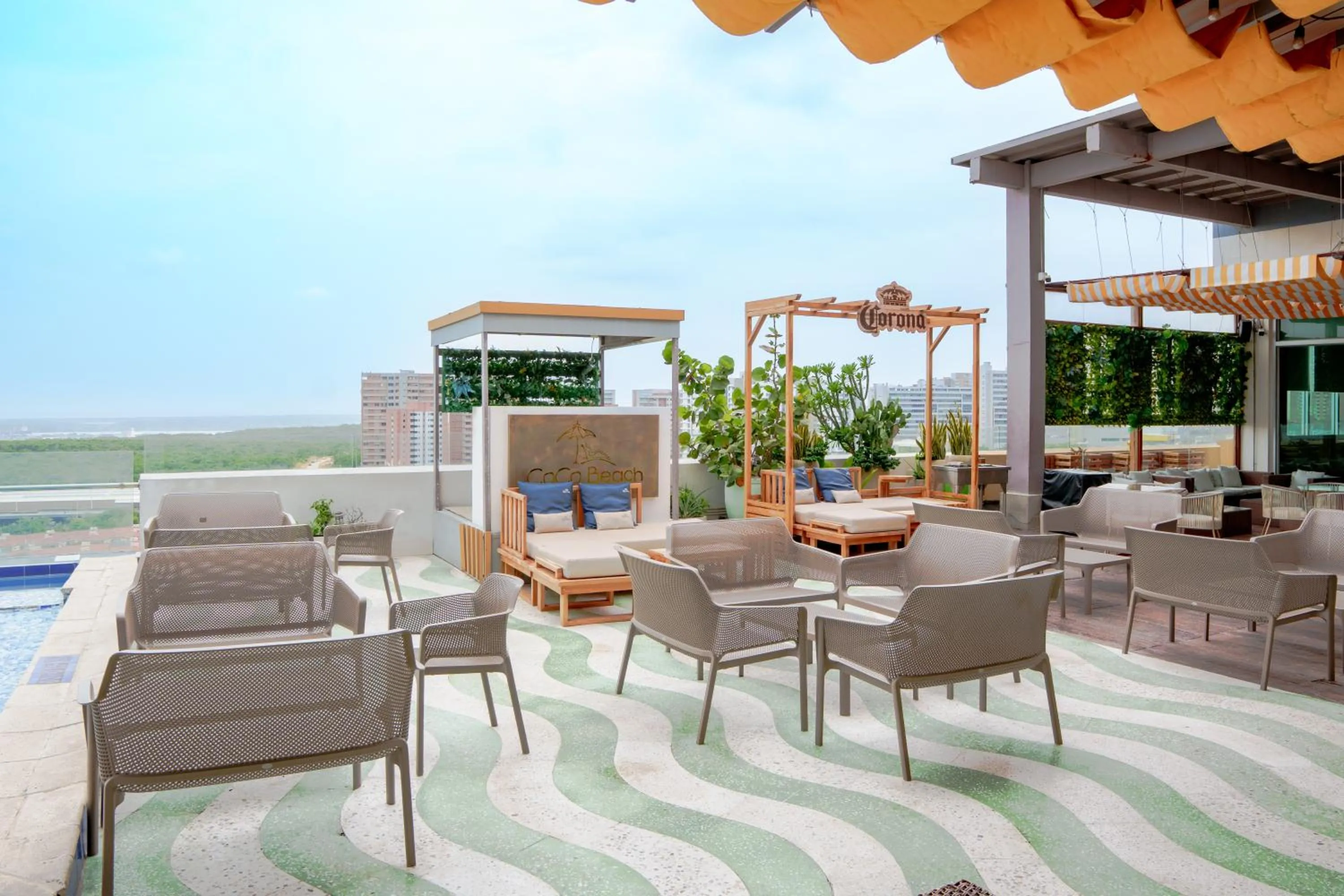 Restaurant/places to eat in Sky Collection Lifestyle Hotel & Suites Barranquilla