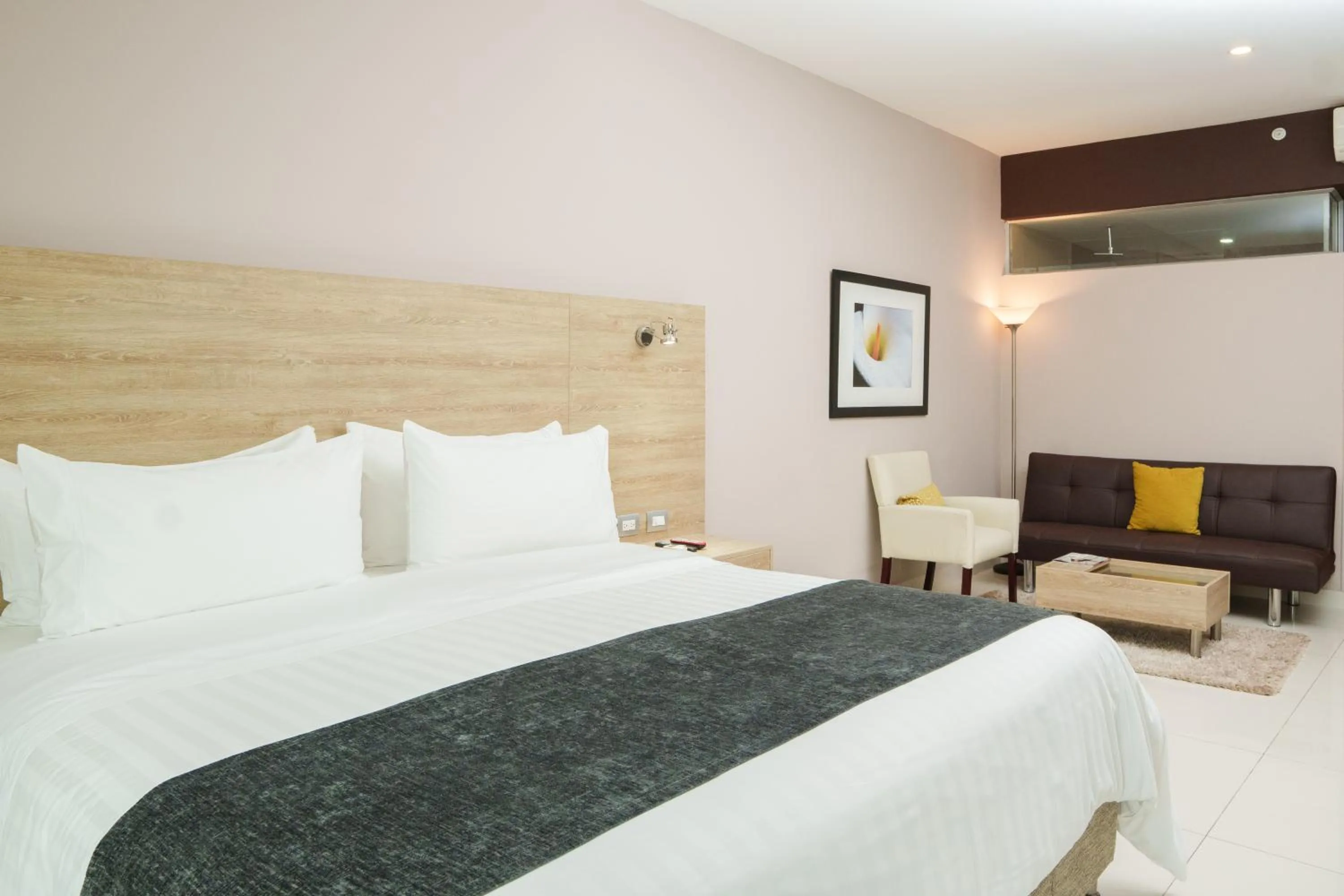 Bed in Sky Collection Lifestyle Hotel & Suites Barranquilla
