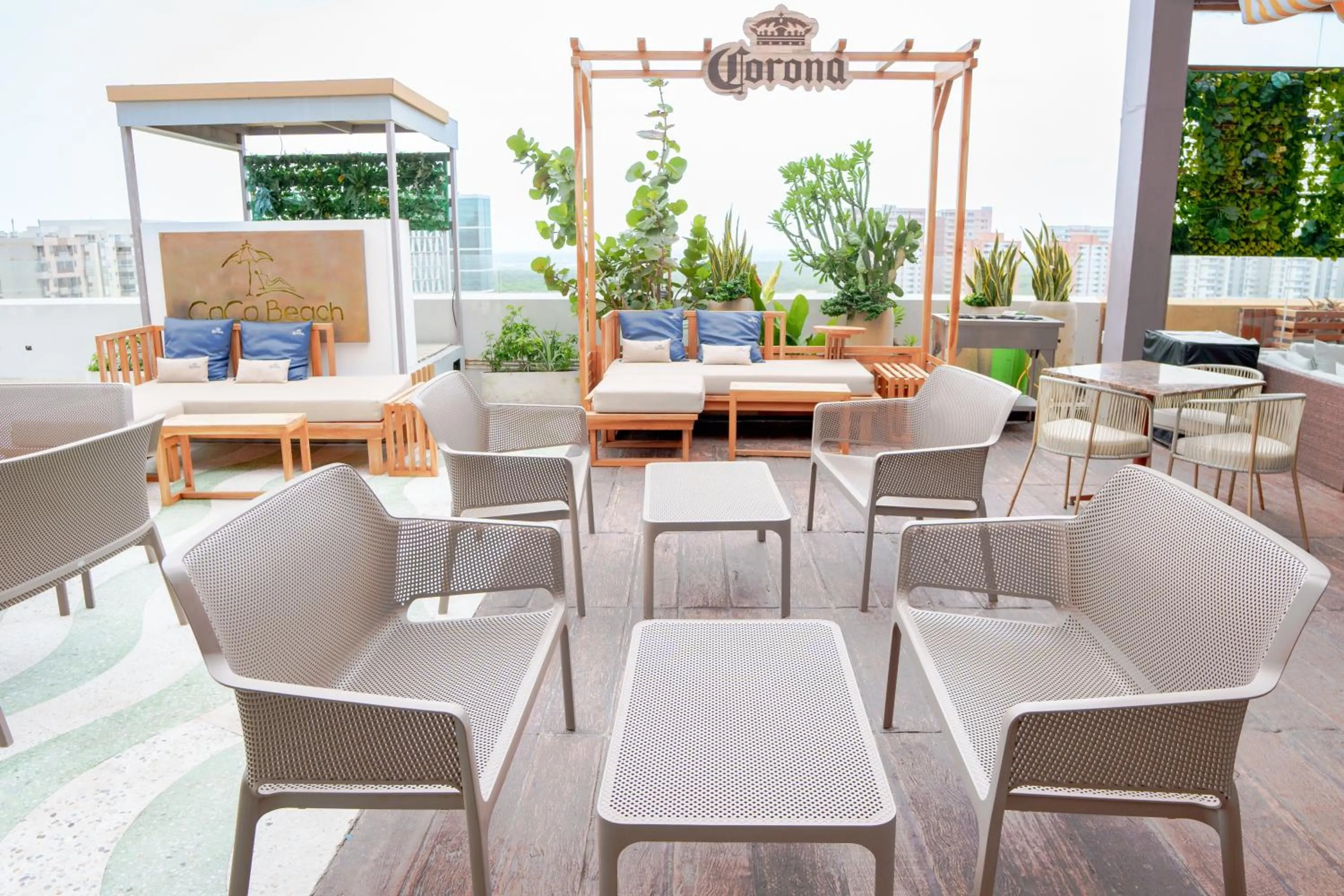 Restaurant/places to eat in Sky Collection Lifestyle Hotel & Suites Barranquilla