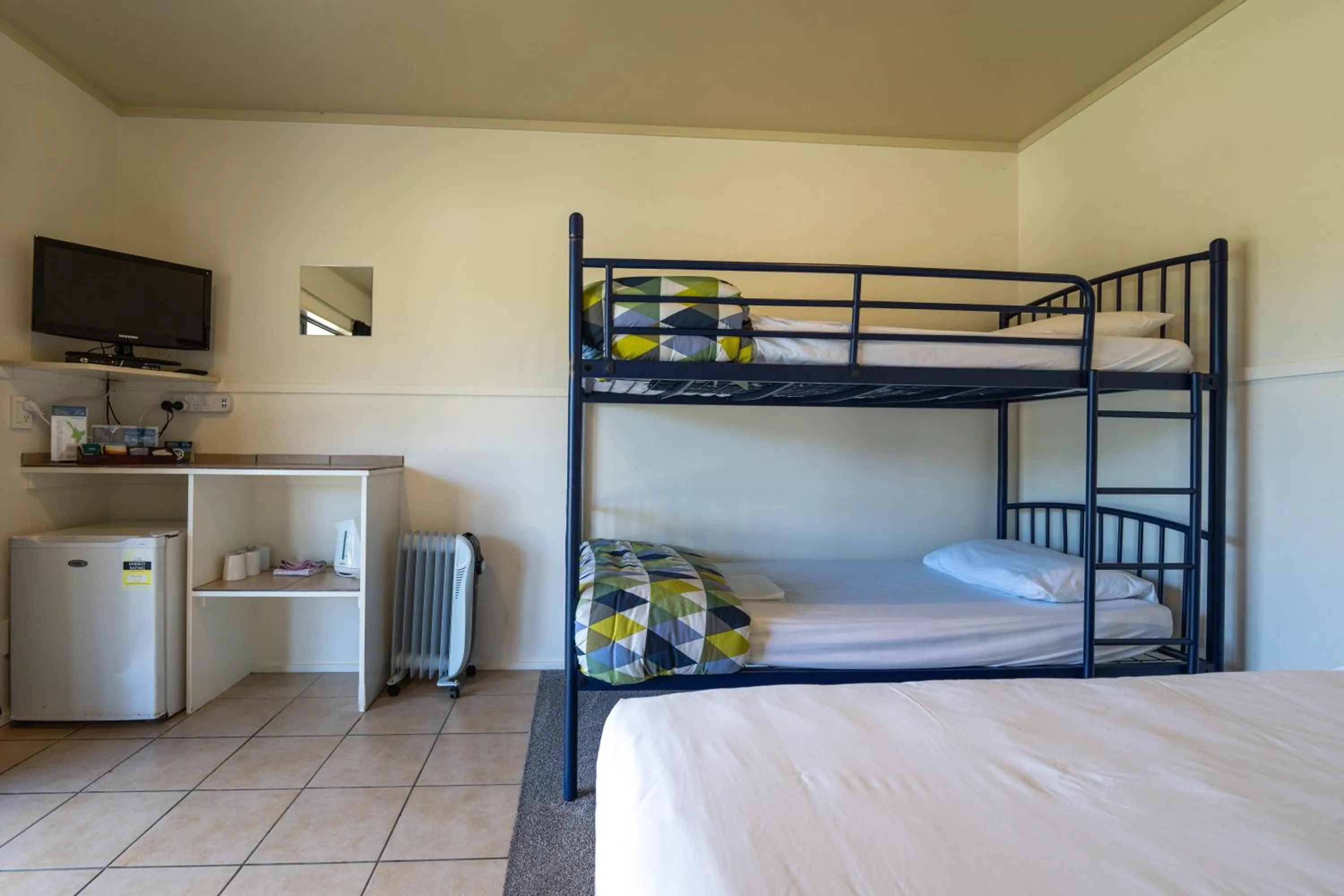 Bed in Akaroa Top 10 Holiday Park