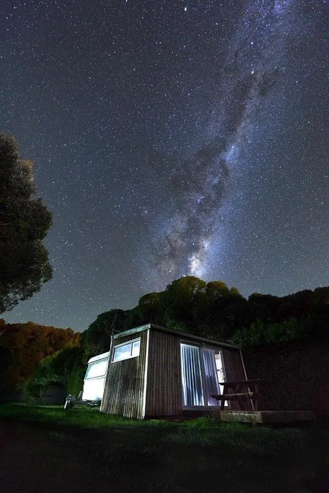 Night in Akaroa Top 10 Holiday Park