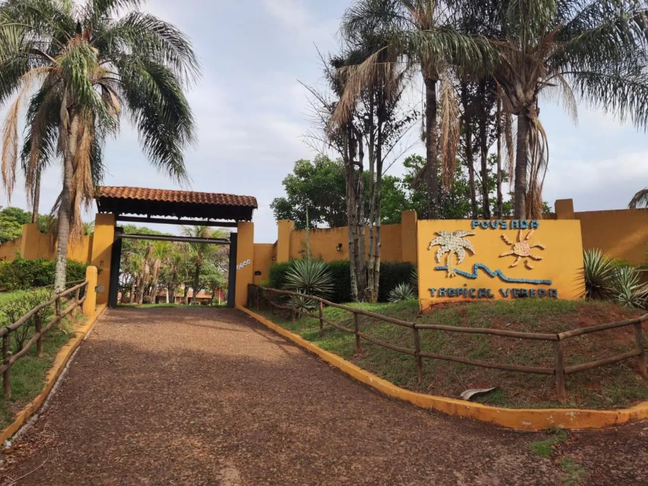 Property building in Pousada Tropical Vereda