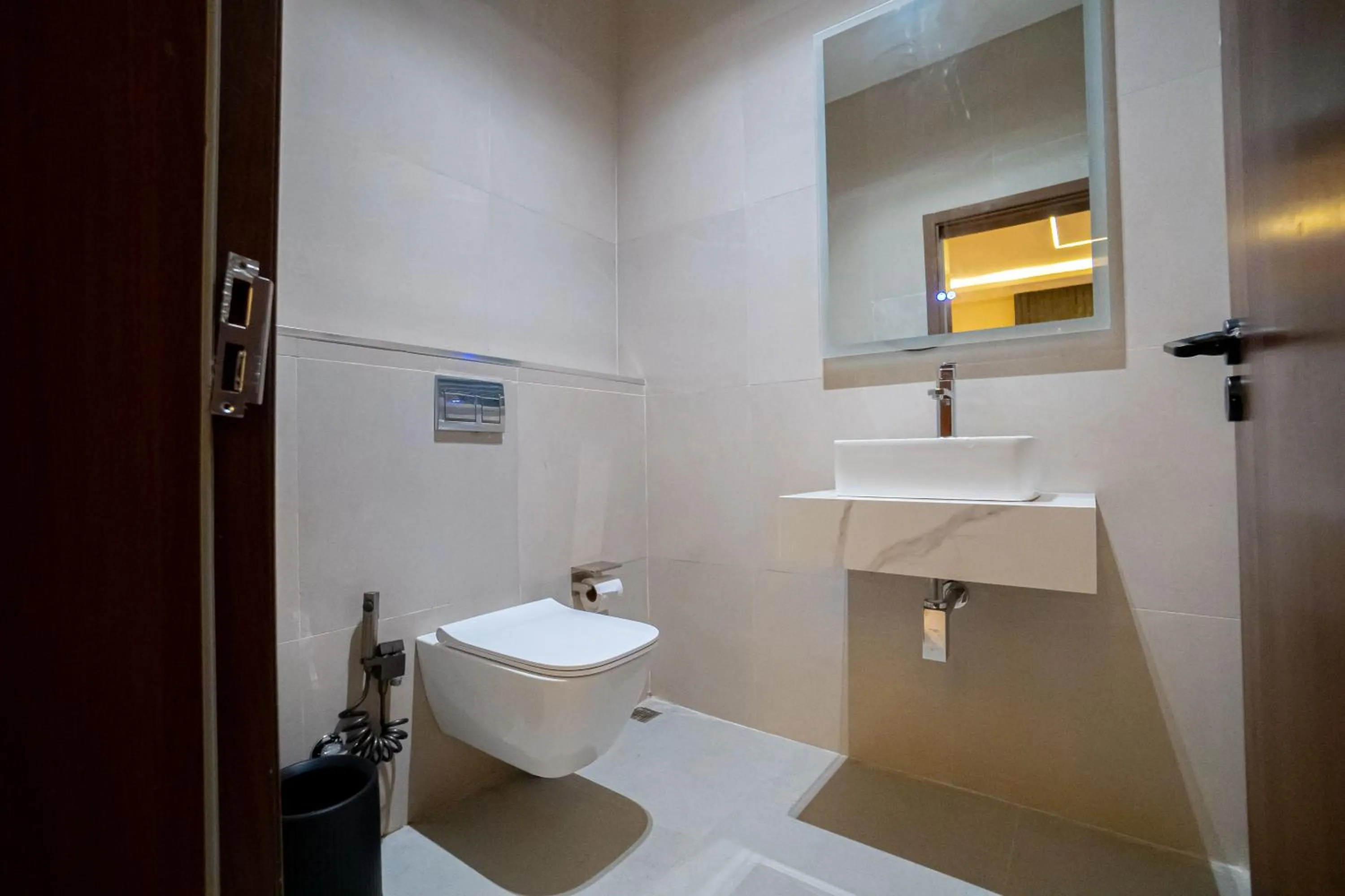 Toilet in Greyfield Hotel and Apartments