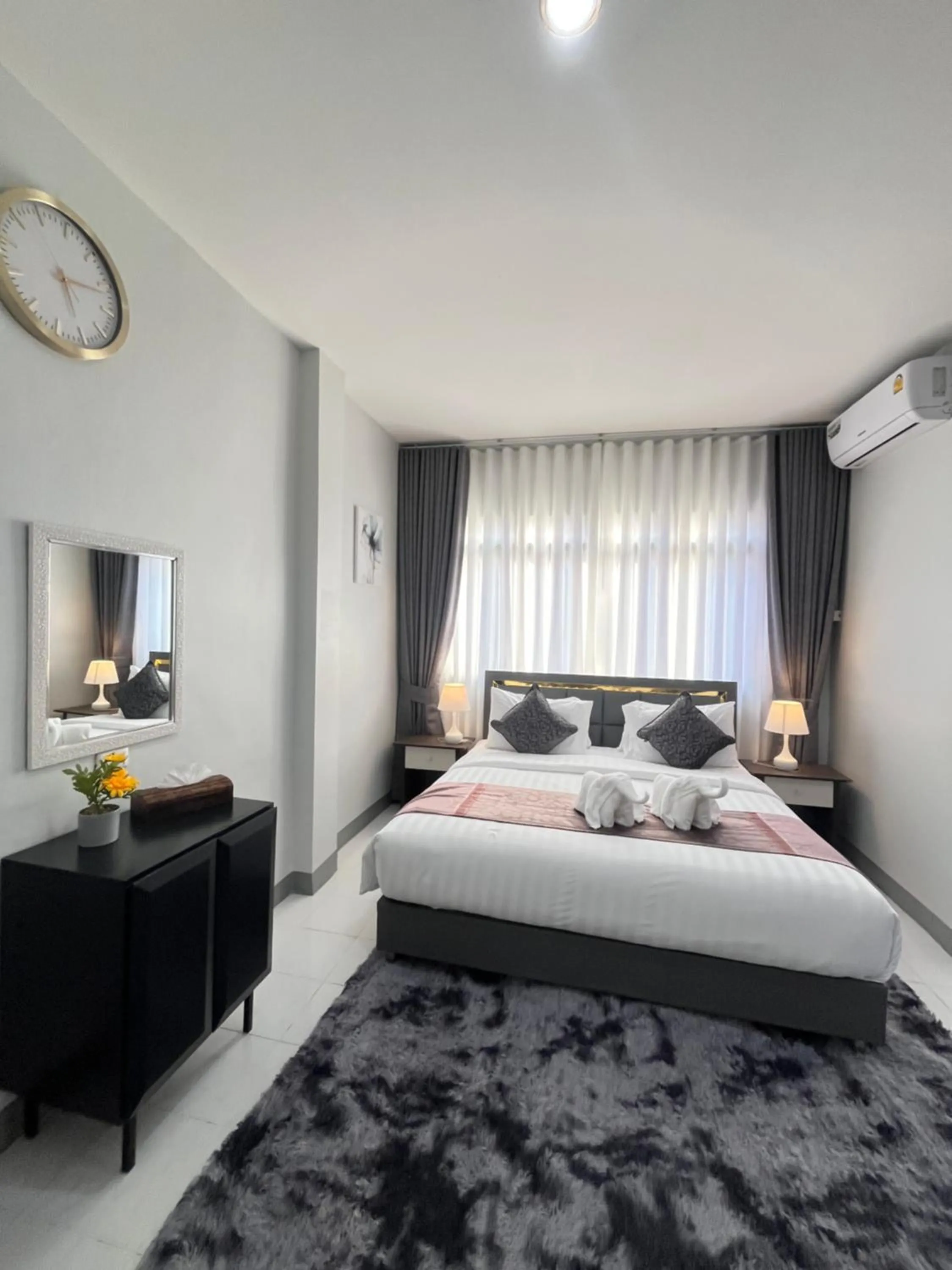 Bed in Ali House Patong