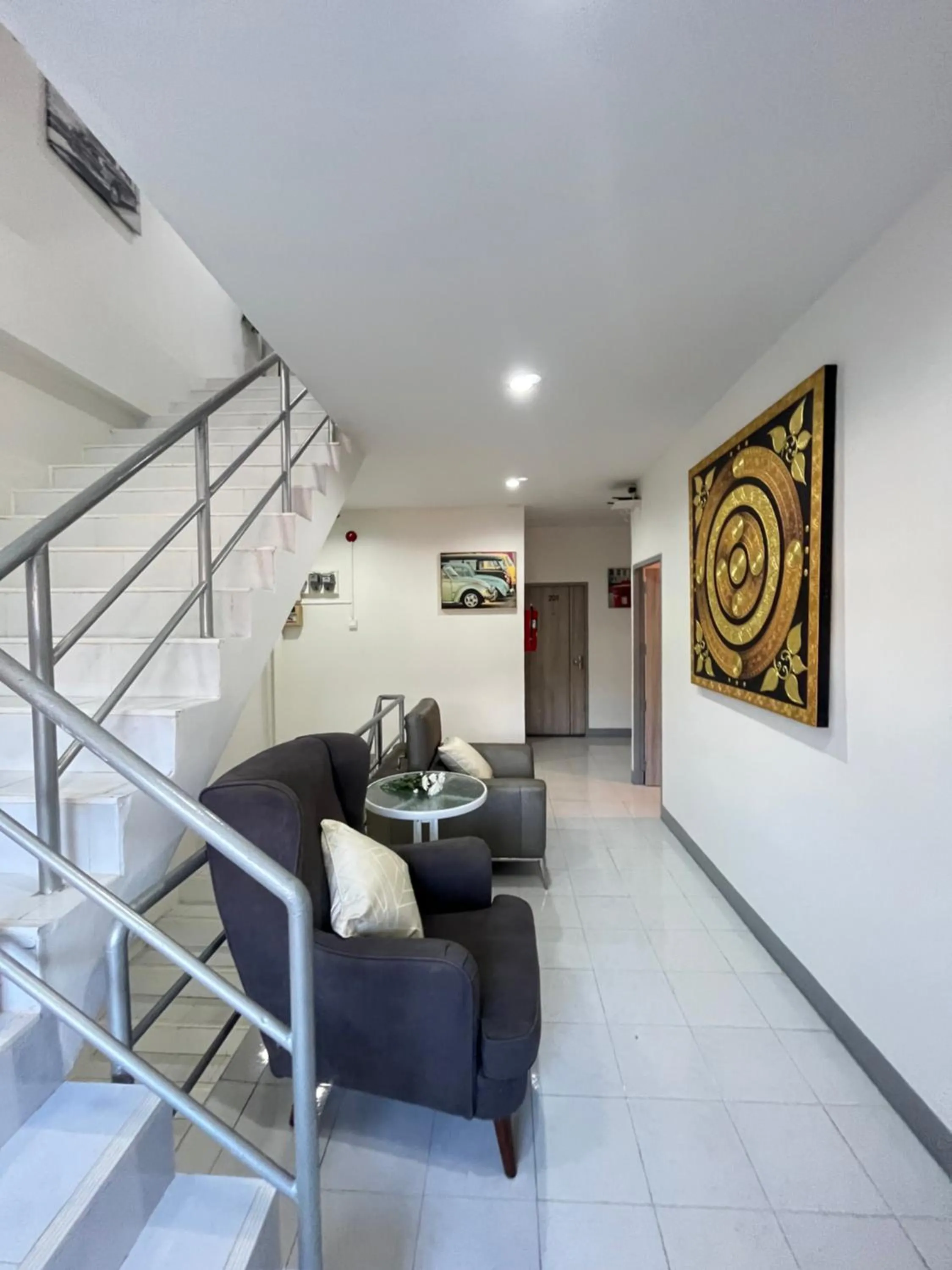 Seating area in Ali House Patong