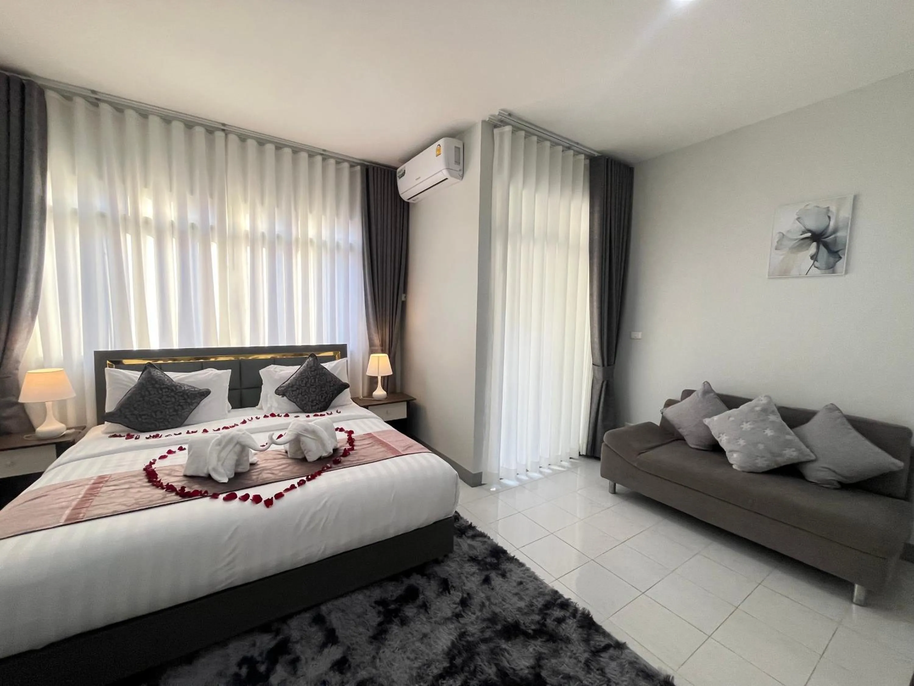 Bed in Ali House Patong