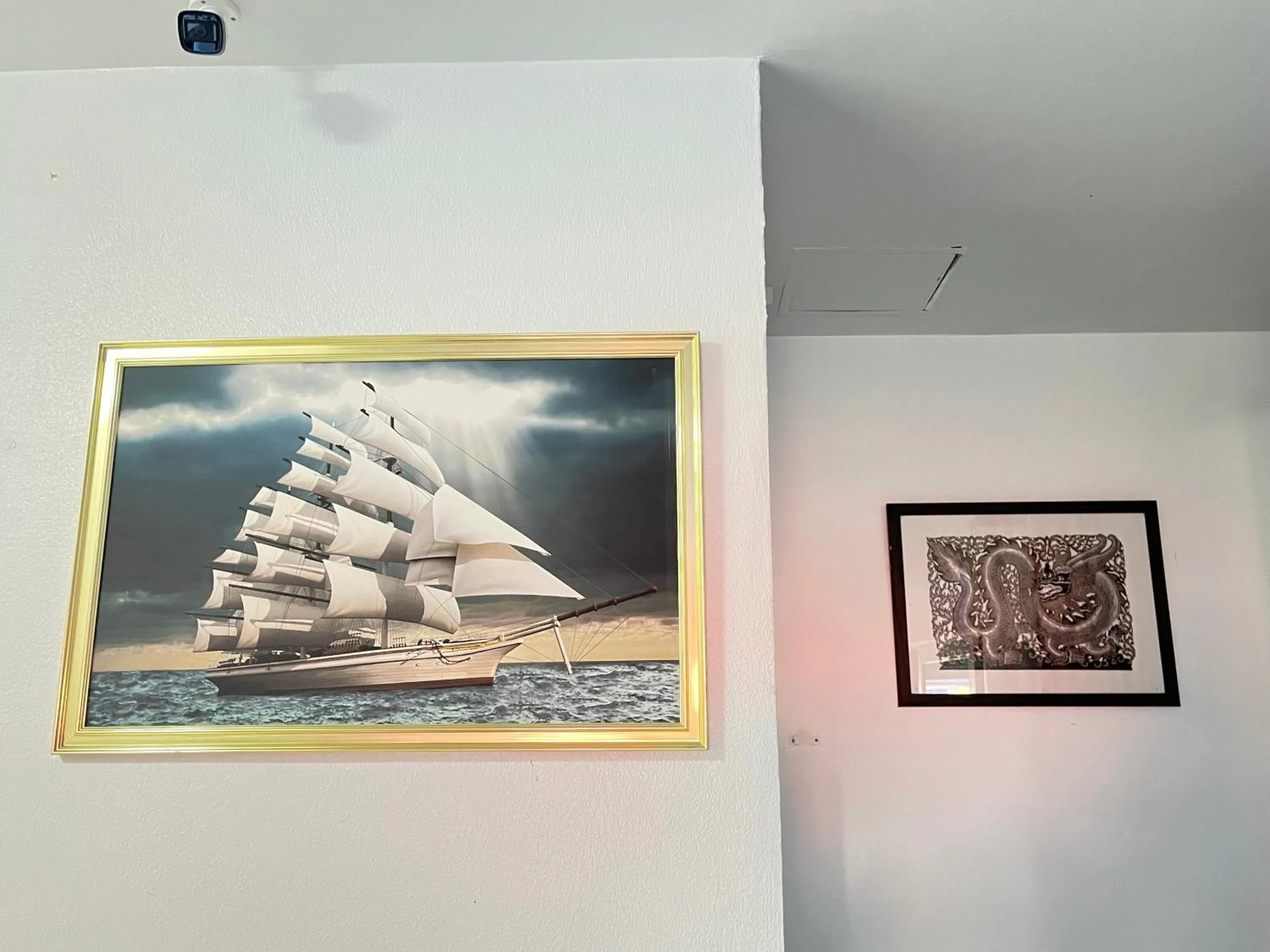 Decorative detail in Ali House Patong
