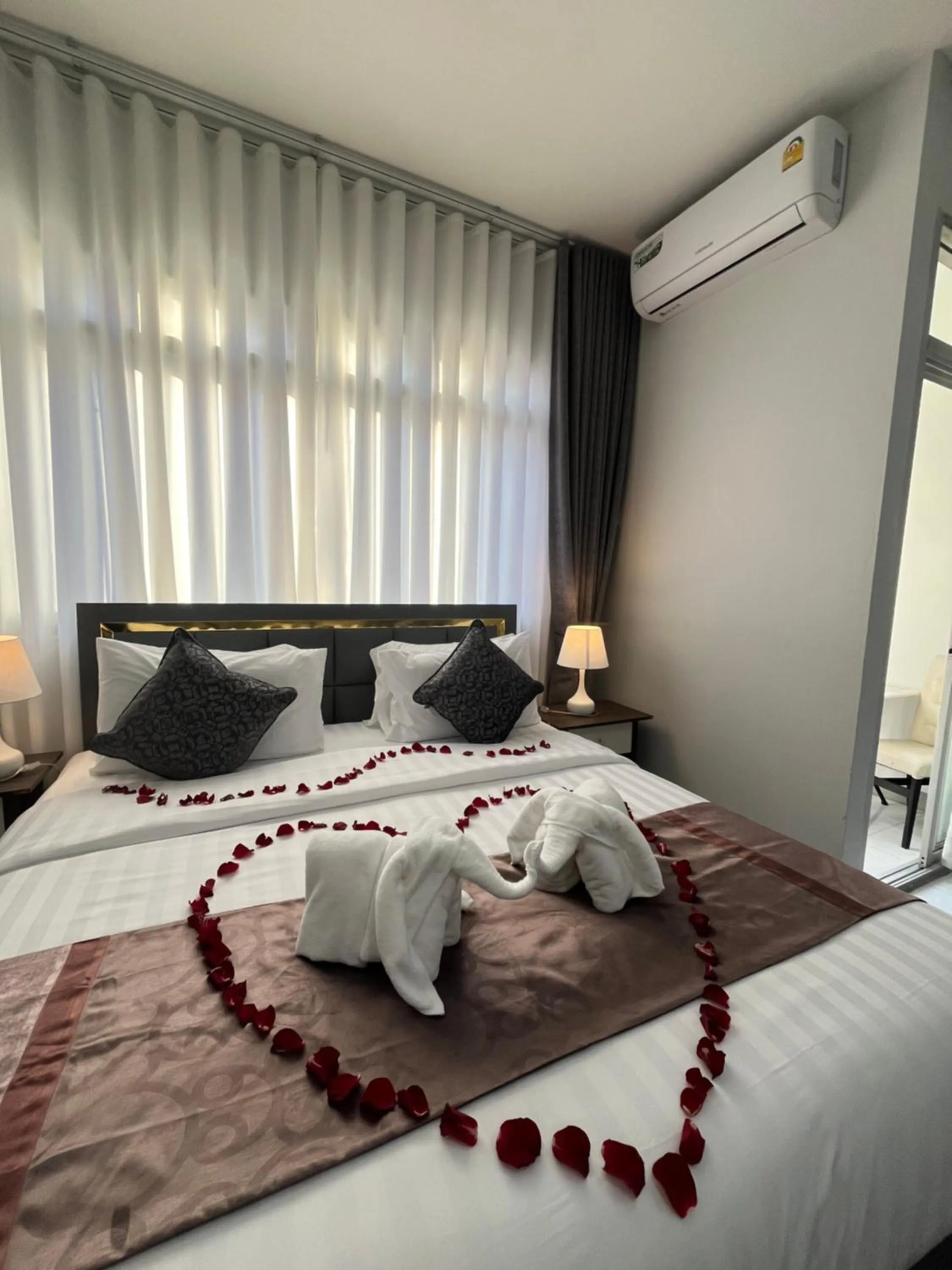 Bed in Ali House Patong