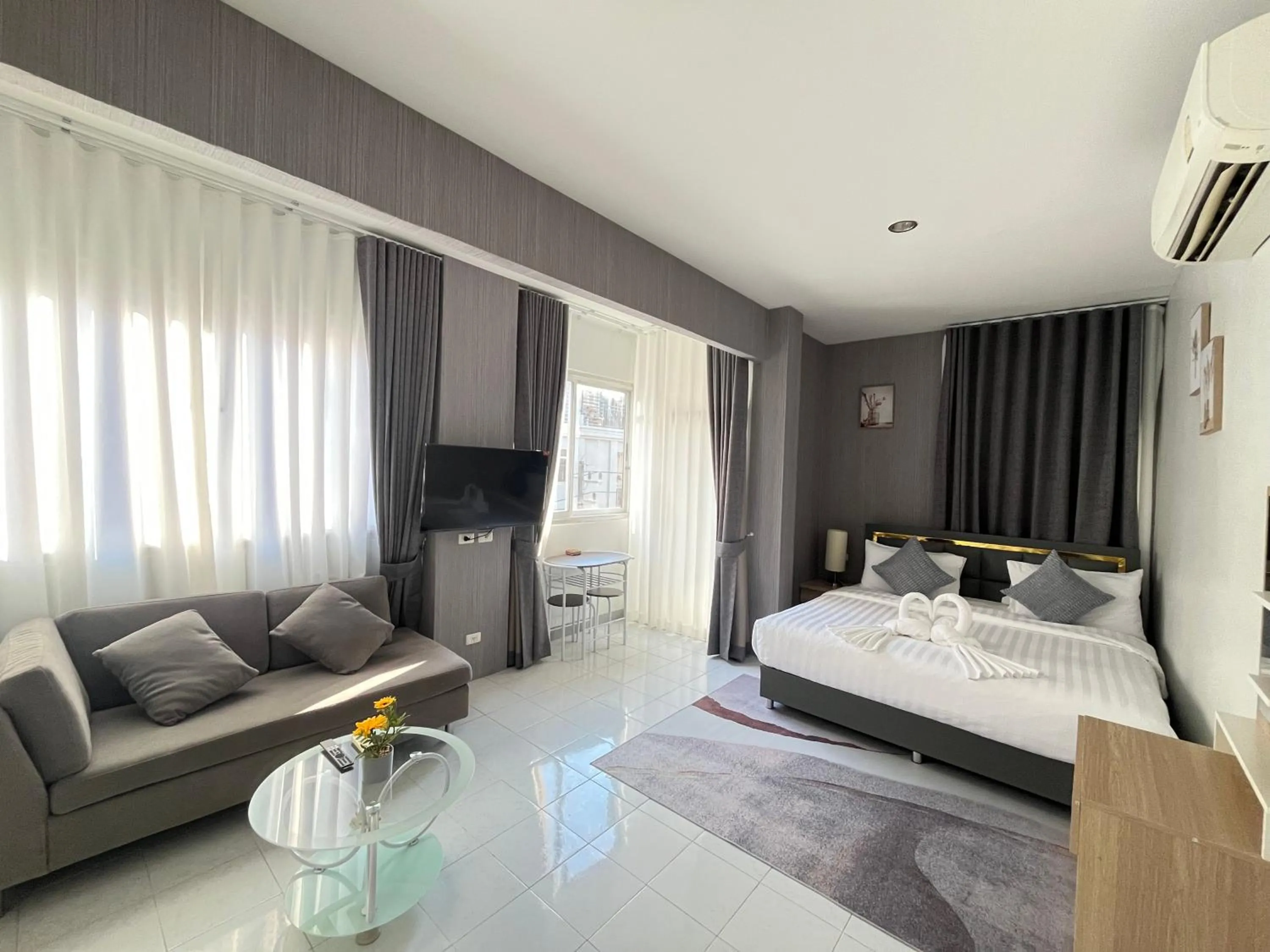 Bed in Ali House Patong