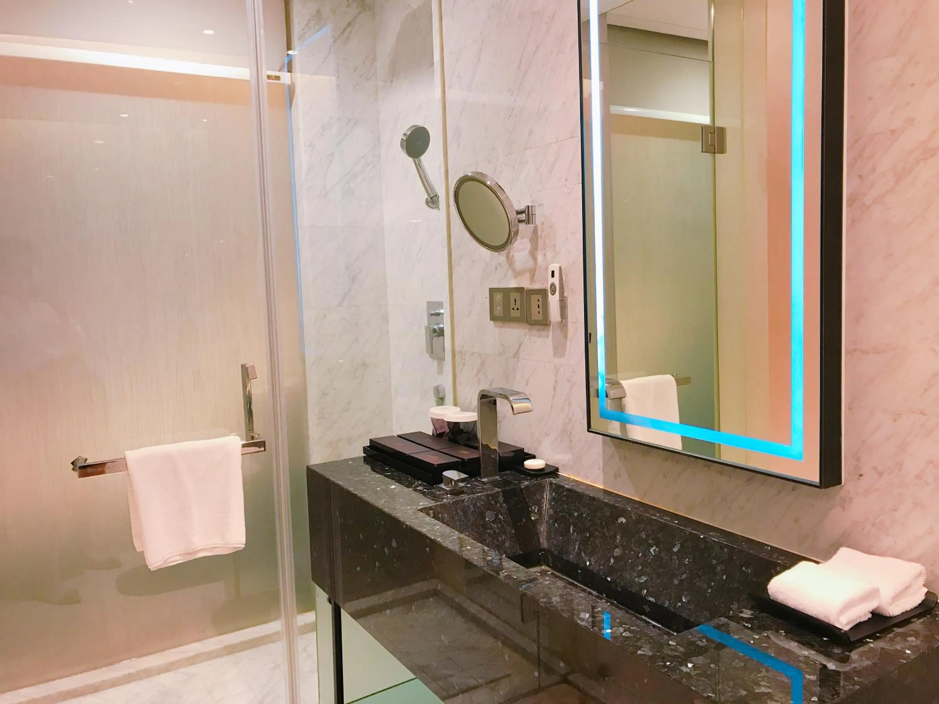 The Pearl Boutique Hotel