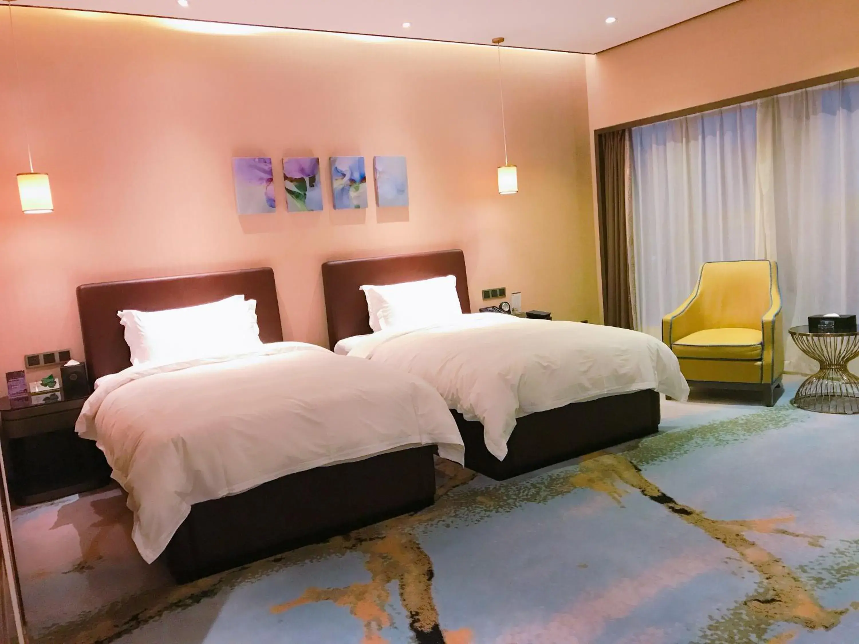 Deluxe Twin Room in The Pearl Boutique Hotel Deluxe Twin Room in The Pearl Boutique Hotel