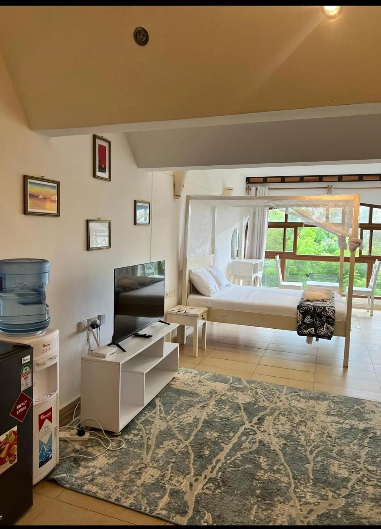 TV and multimedia in Golden Sun Resort Apartments