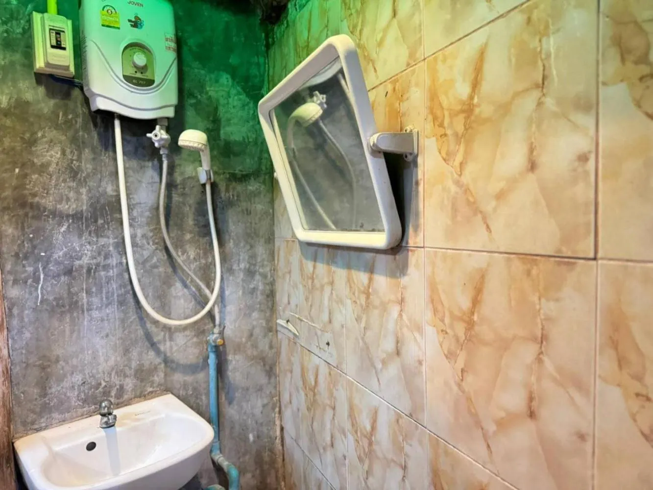 Bathroom in Collection O Baan Elephant Home