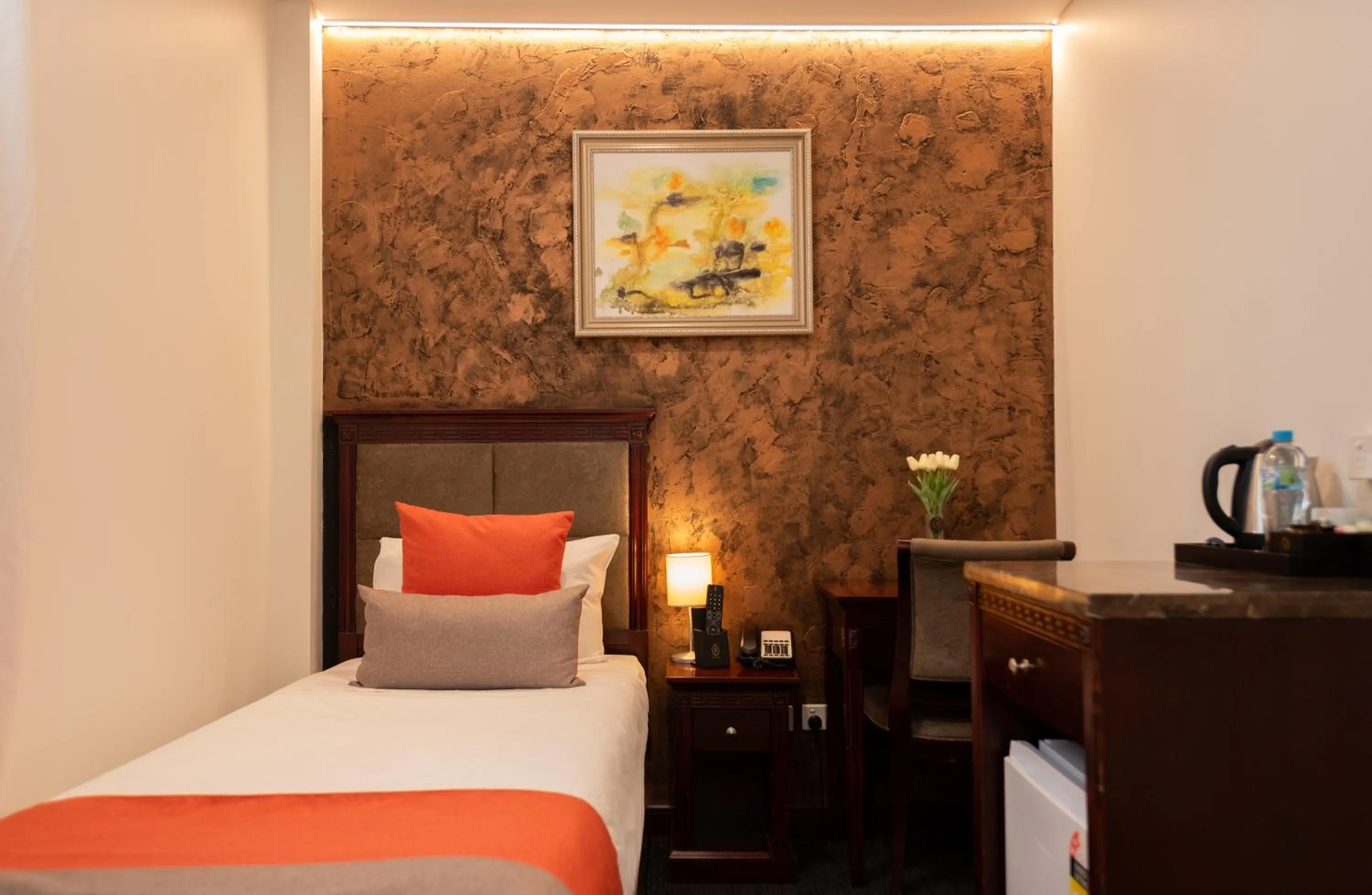 Bed in YEHS Hotel Sydney CBD